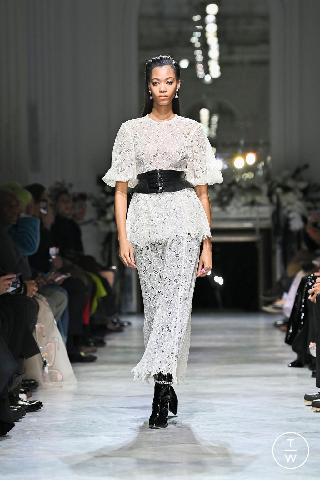 Fashion Week New York Fall/Winter 2024 look 13 de la collection Bibhu Mohapatra womenswear