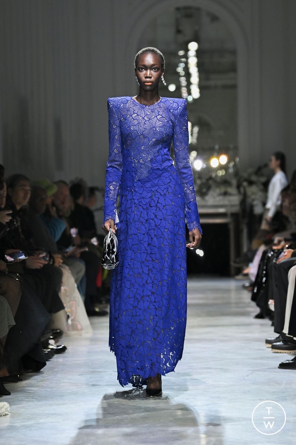 Fashion Week New York Fall/Winter 2024 look 16 de la collection Bibhu Mohapatra womenswear