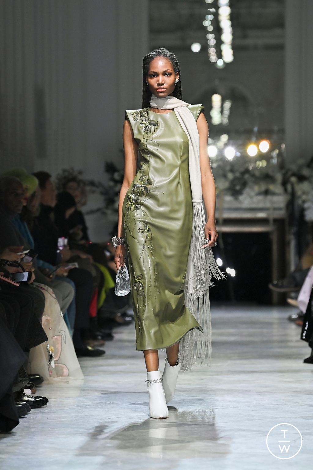 Fashion Week New York Fall/Winter 2024 look 19 de la collection Bibhu Mohapatra womenswear