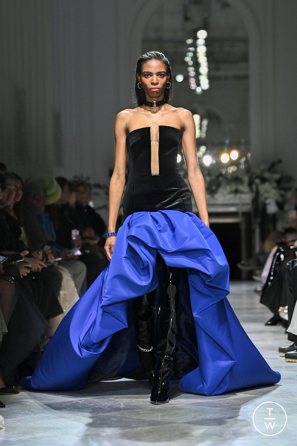 Fashion Week New York Fall/Winter 2024 look 26 de la collection Bibhu Mohapatra womenswear