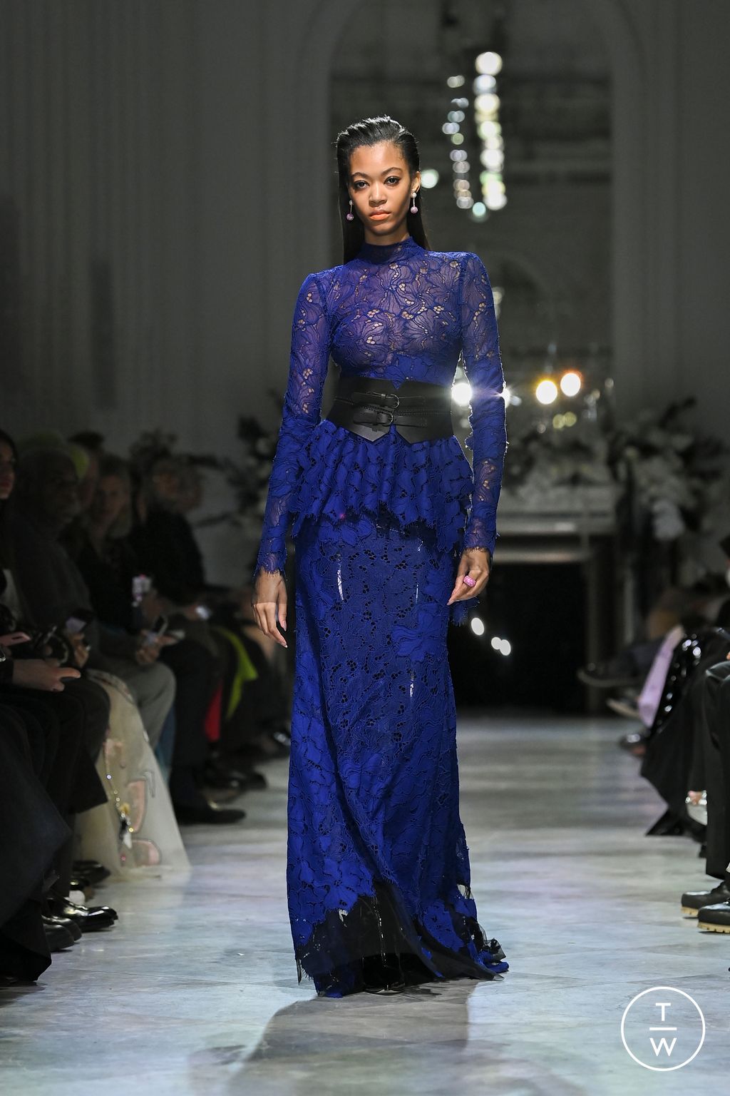 Fashion Week New York Fall/Winter 2024 look 32 from the Bibhu Mohapatra collection 女装