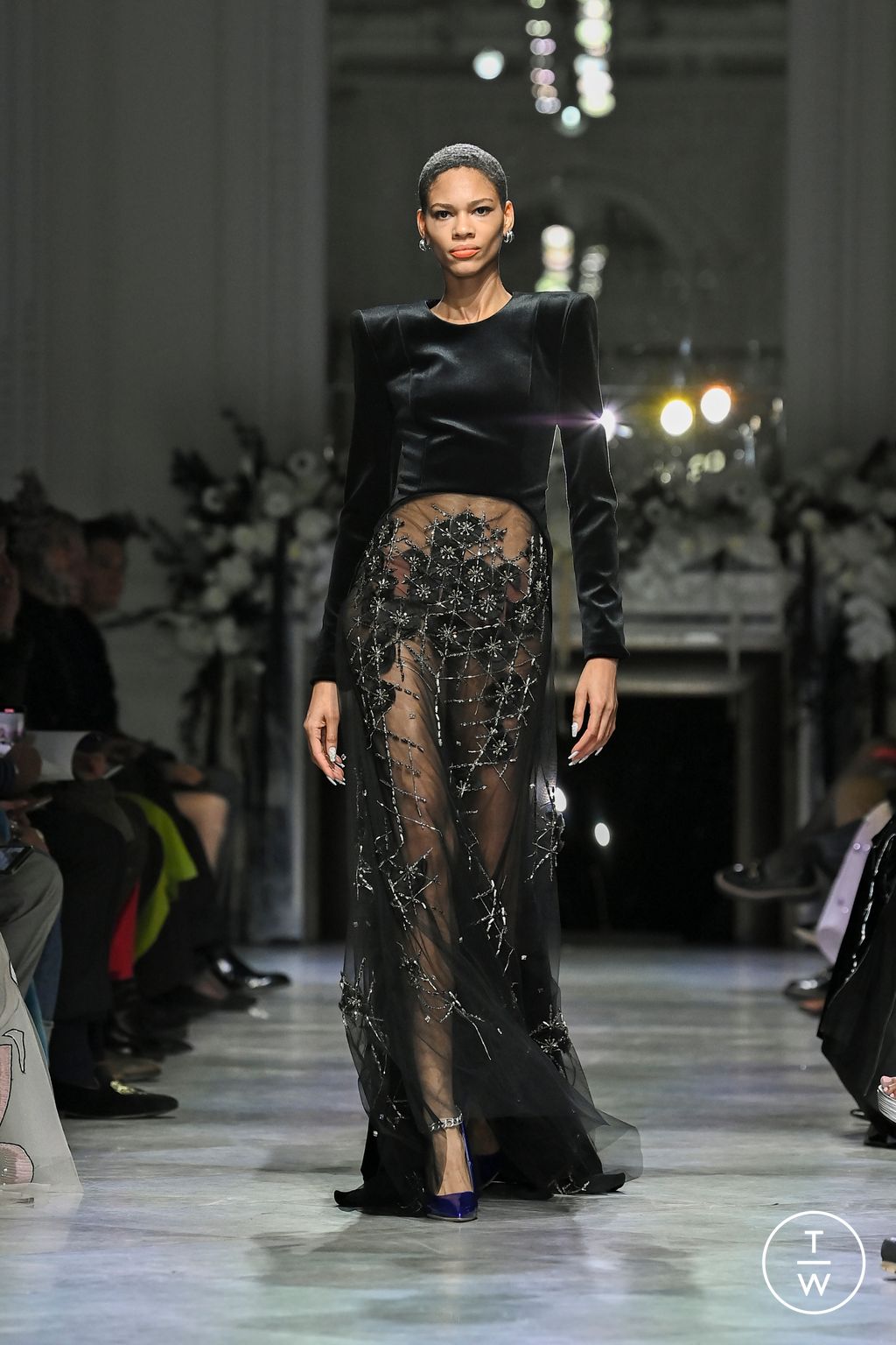 Fashion Week New York Fall/Winter 2024 look 38 from the Bibhu Mohapatra collection 女装