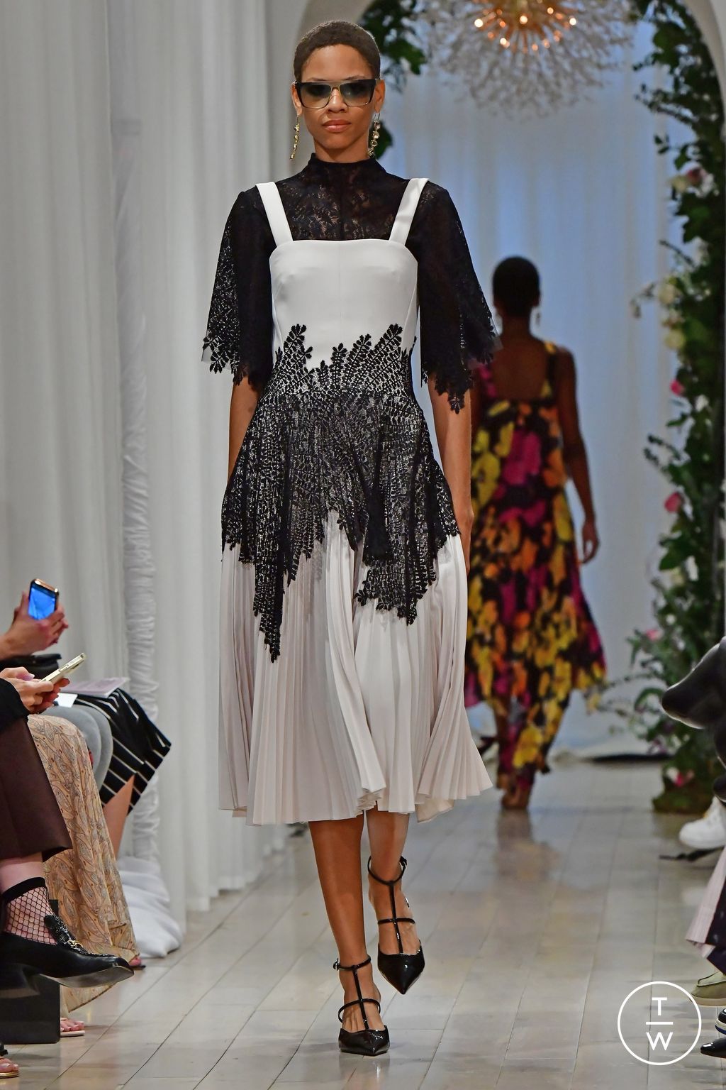 Fashion Week New York Spring/Summer 2024 look 7 from the Bibhu Mohapatra collection womenswear
