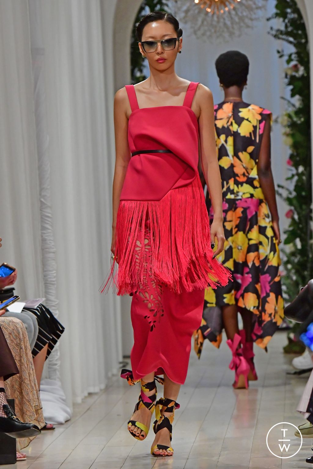 Fashion Week New York Spring/Summer 2024 look 12 from the Bibhu Mohapatra collection 女装
