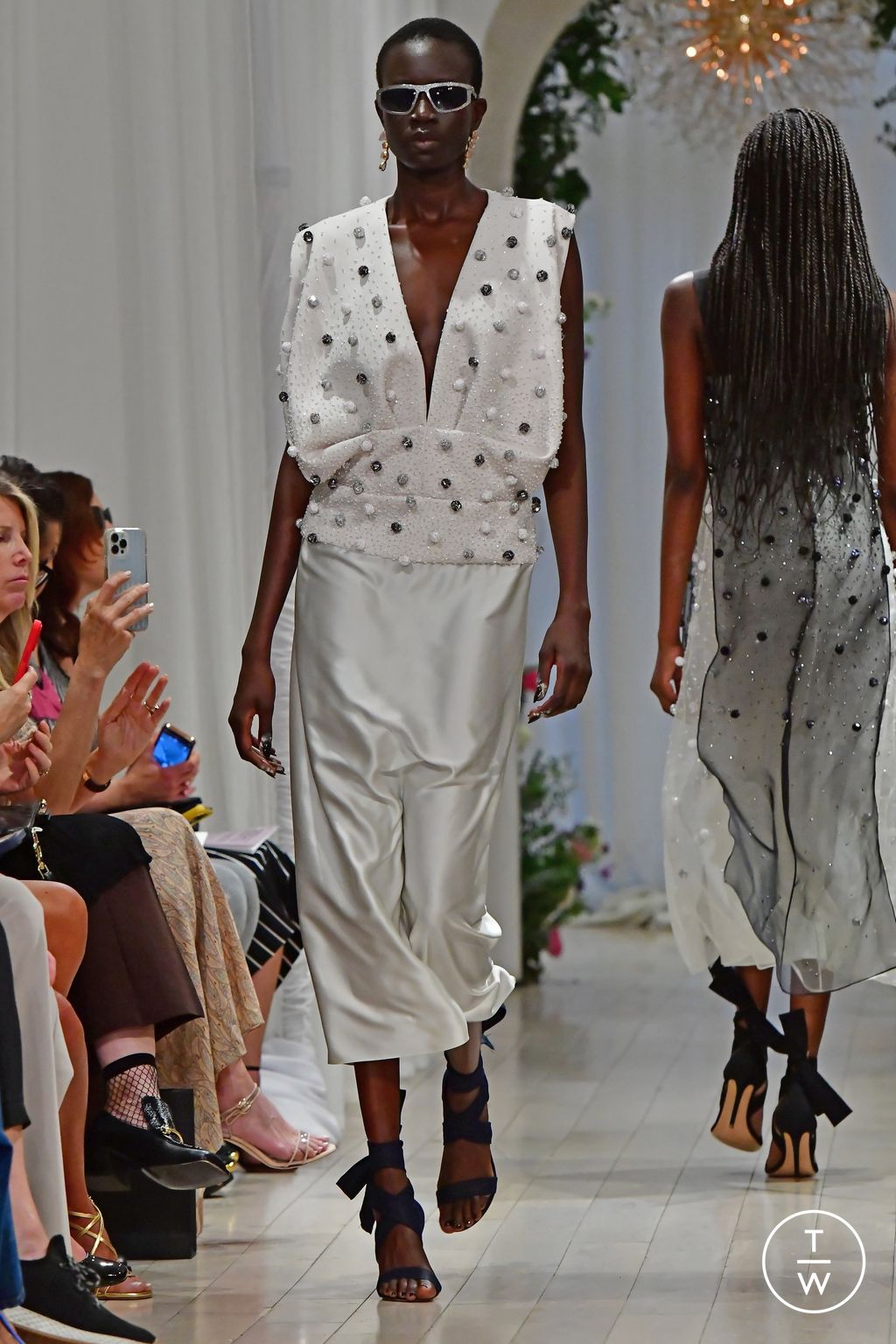 Fashion Week New York Spring/Summer 2024 look 20 from the Bibhu Mohapatra collection womenswear