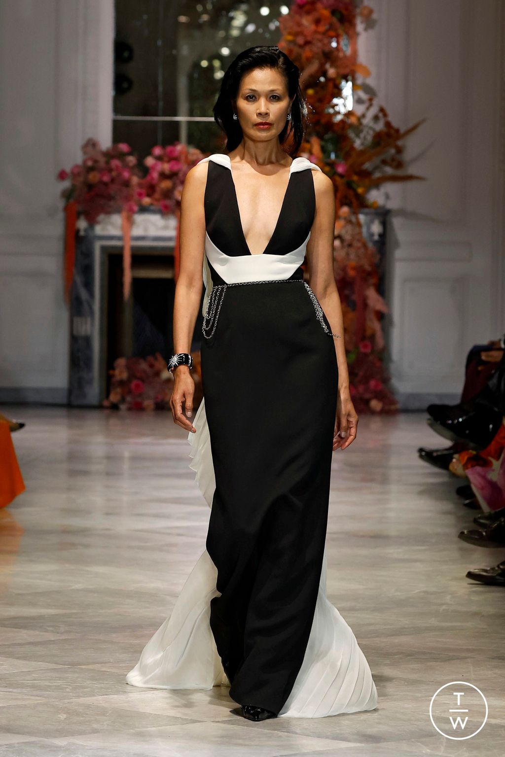 Fashion Week New York Spring-Summer 2025 look 34 from the Bibhu Mohapatra collection womenswear