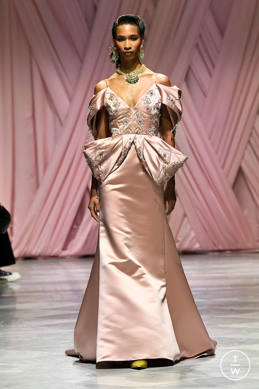 Fashion Week New York Spring/Summer 2026 look 35 from the Bibhu Mohapatra collection womenswear
