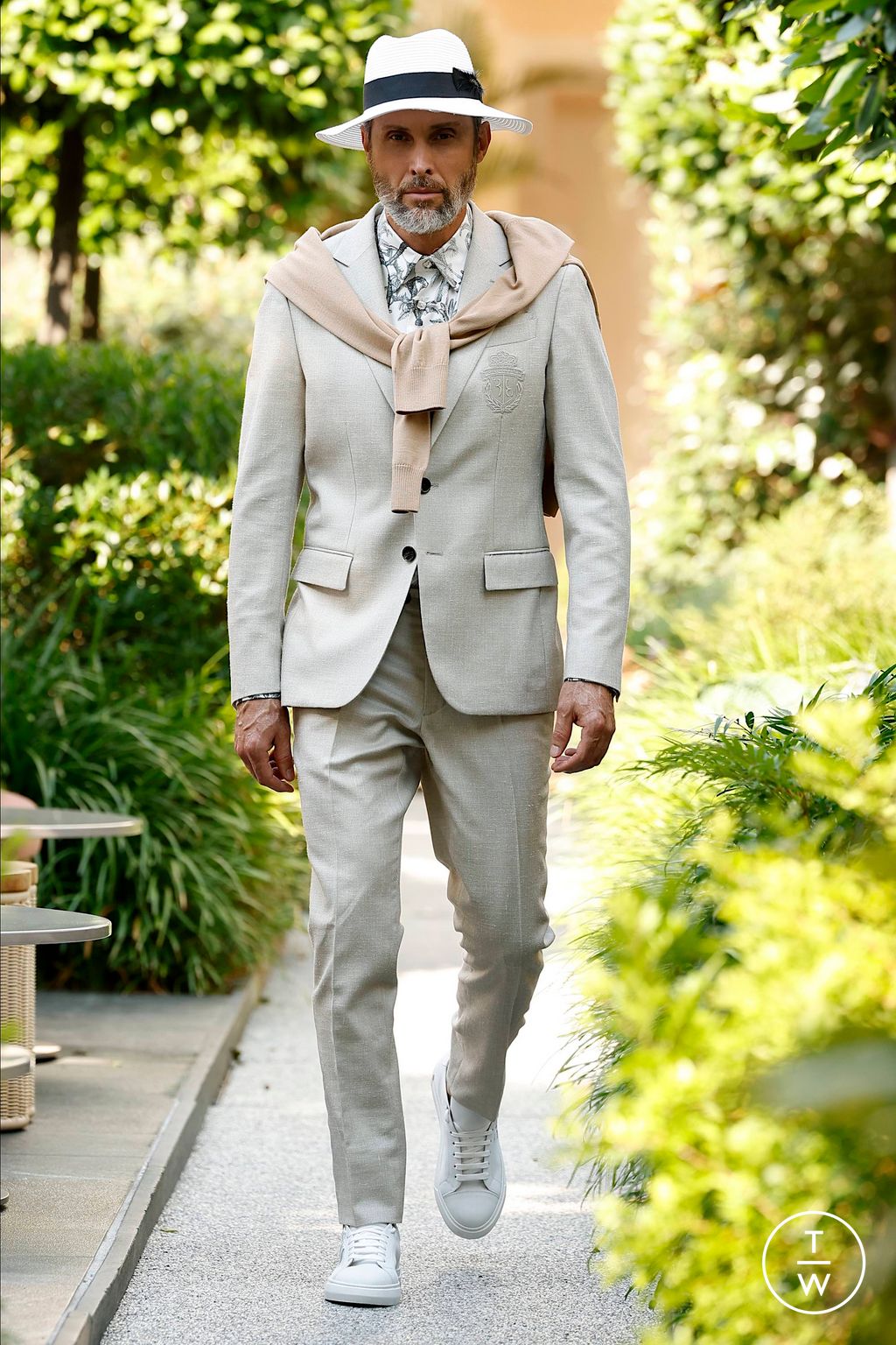 Fashion Week Milan Spring/Summer 2024 look 2 from the Billionaire collection 男装