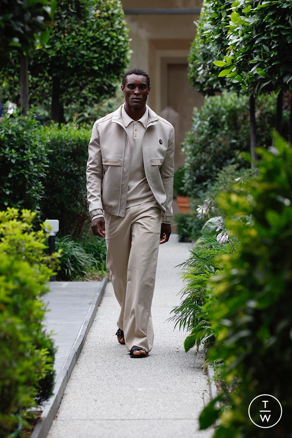 Fashion Week Milan Spring-Summer 2025 look 10 from the Billionaire collection menswear