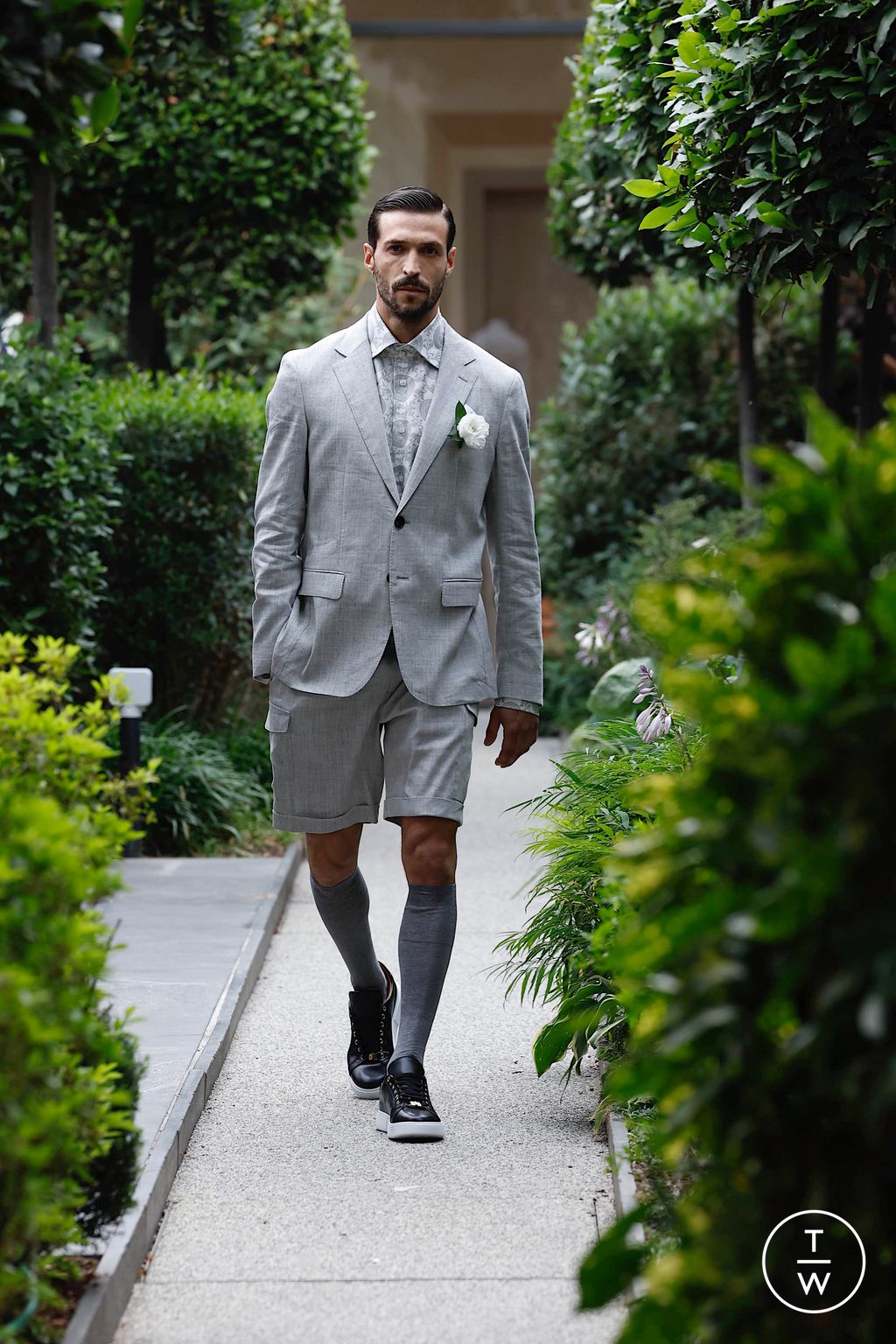 Fashion Week Milan Spring-Summer 2025 look 11 from the Billionaire collection menswear