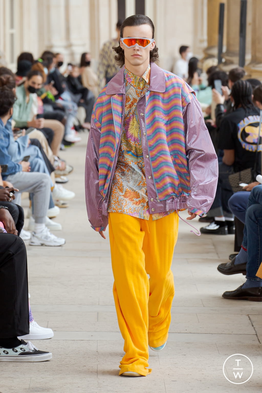 Fashion Week Paris Spring/Summer 2022 look 4 from the Bluemarble collection menswear