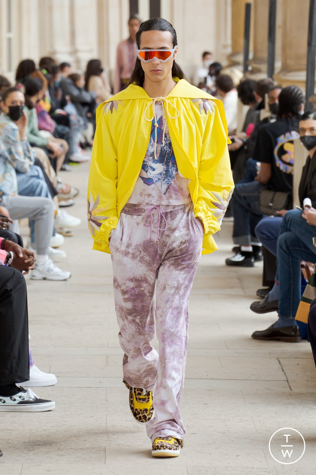 Fashion Week Paris Spring/Summer 2022 look 7 from the Bluemarble collection menswear