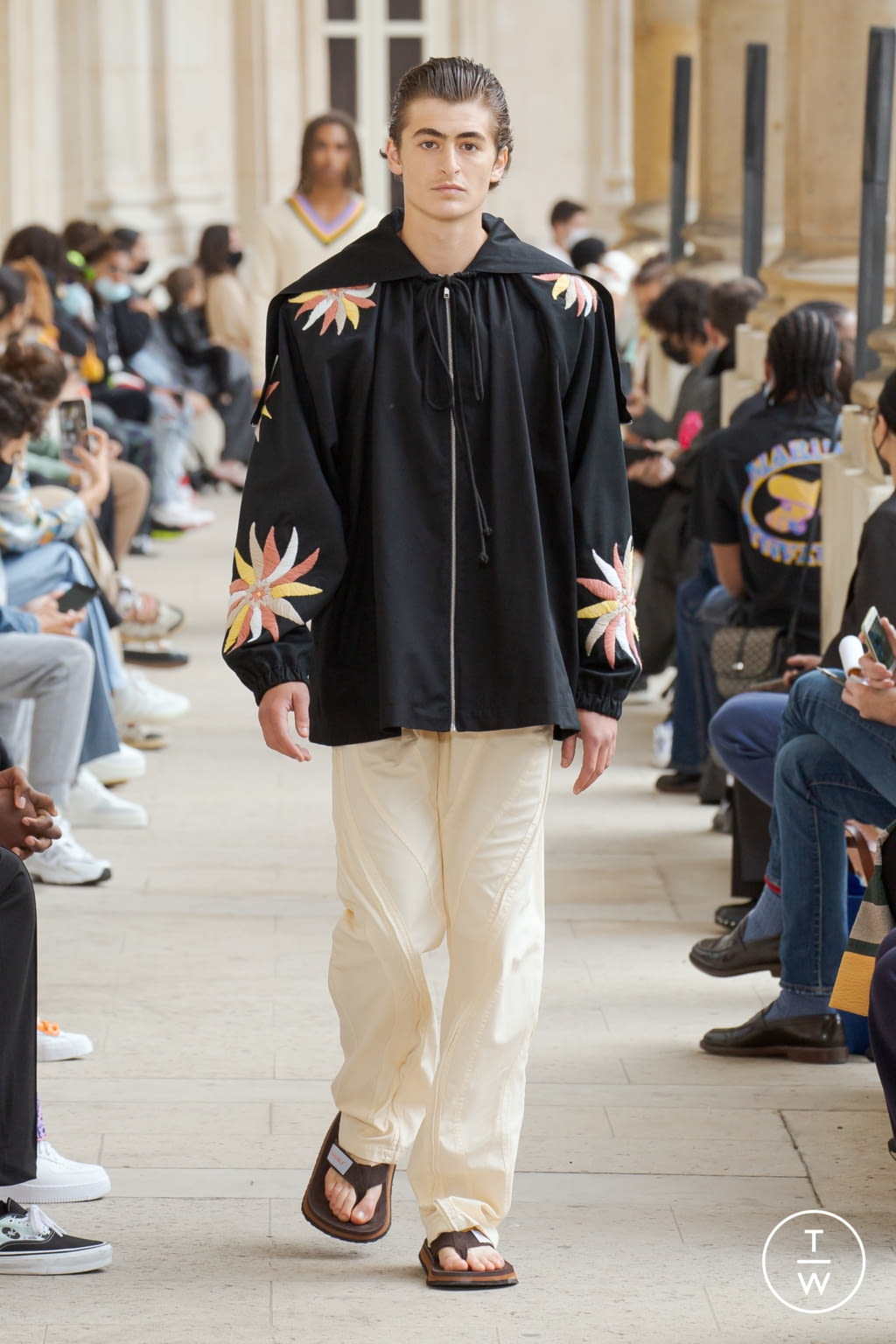 Fashion Week Paris Spring/Summer 2022 look 14 from the Bluemarble collection menswear
