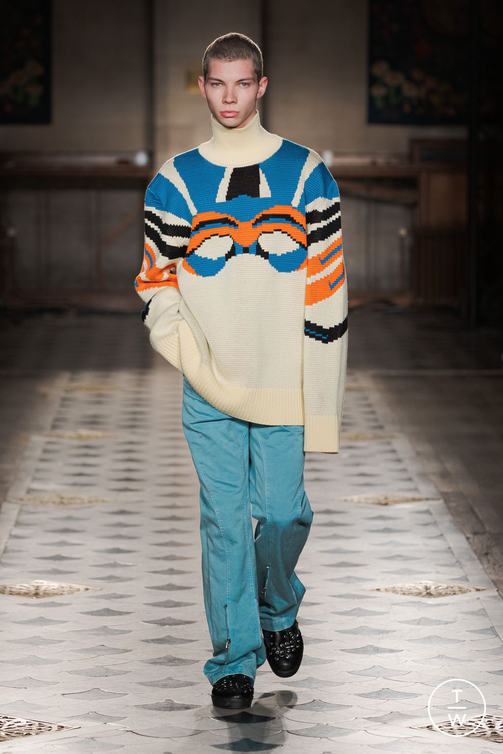 Fashion Week Paris Fall/Winter 2023 look 12 de la collection Bluemarble menswear