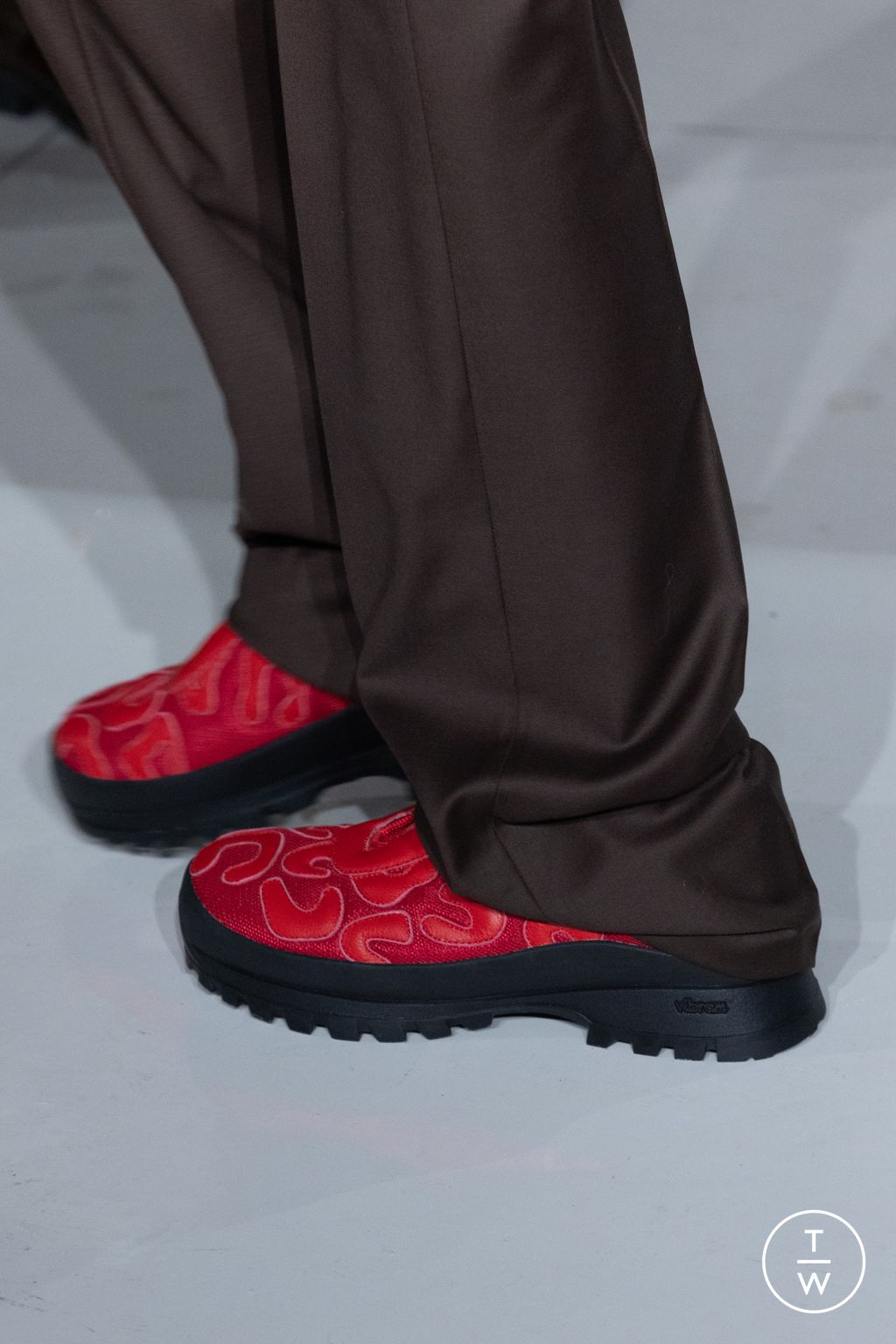 Fashion Week Paris Fall/Winter 2024 look 24 from the Bluemarble collection menswear accessories
