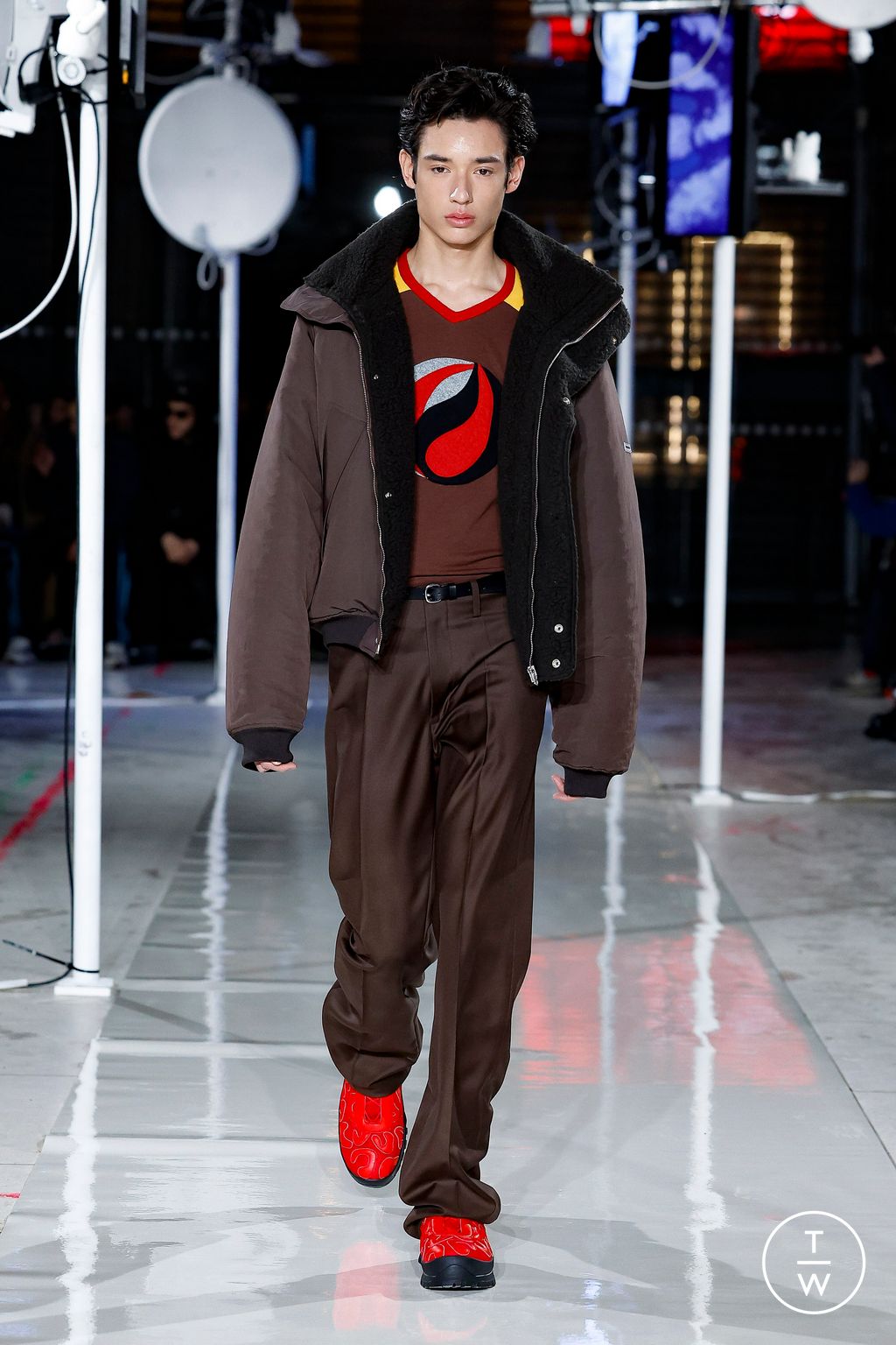 Fashion Week Paris Fall/Winter 2024 look 14 from the Bluemarble collection 男装