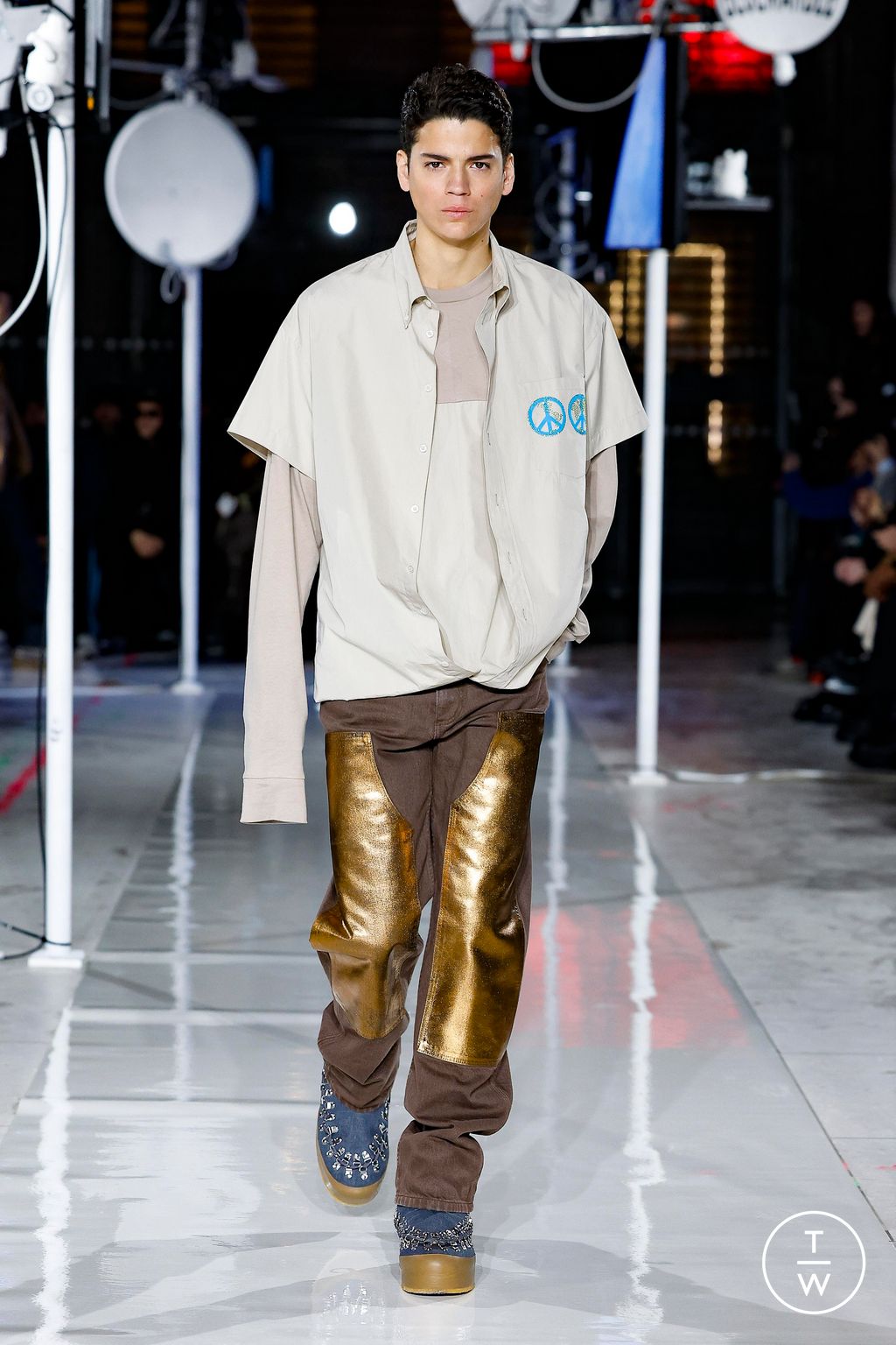 Fashion Week Paris Fall/Winter 2024 look 15 from the Bluemarble collection 男装