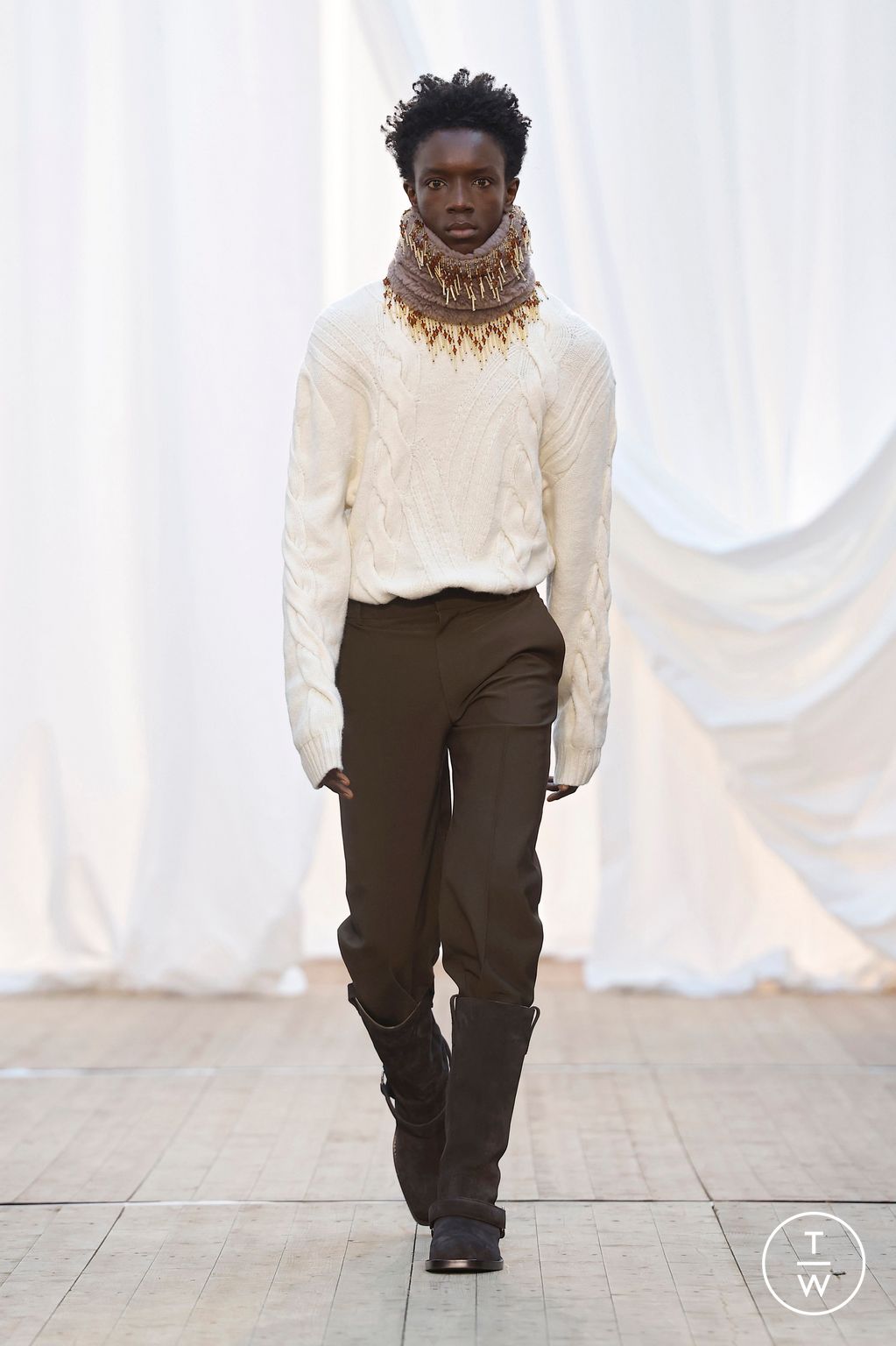 Fashion Week Paris Fall/Winter 2025 look 8 from the Bluemarble collection menswear