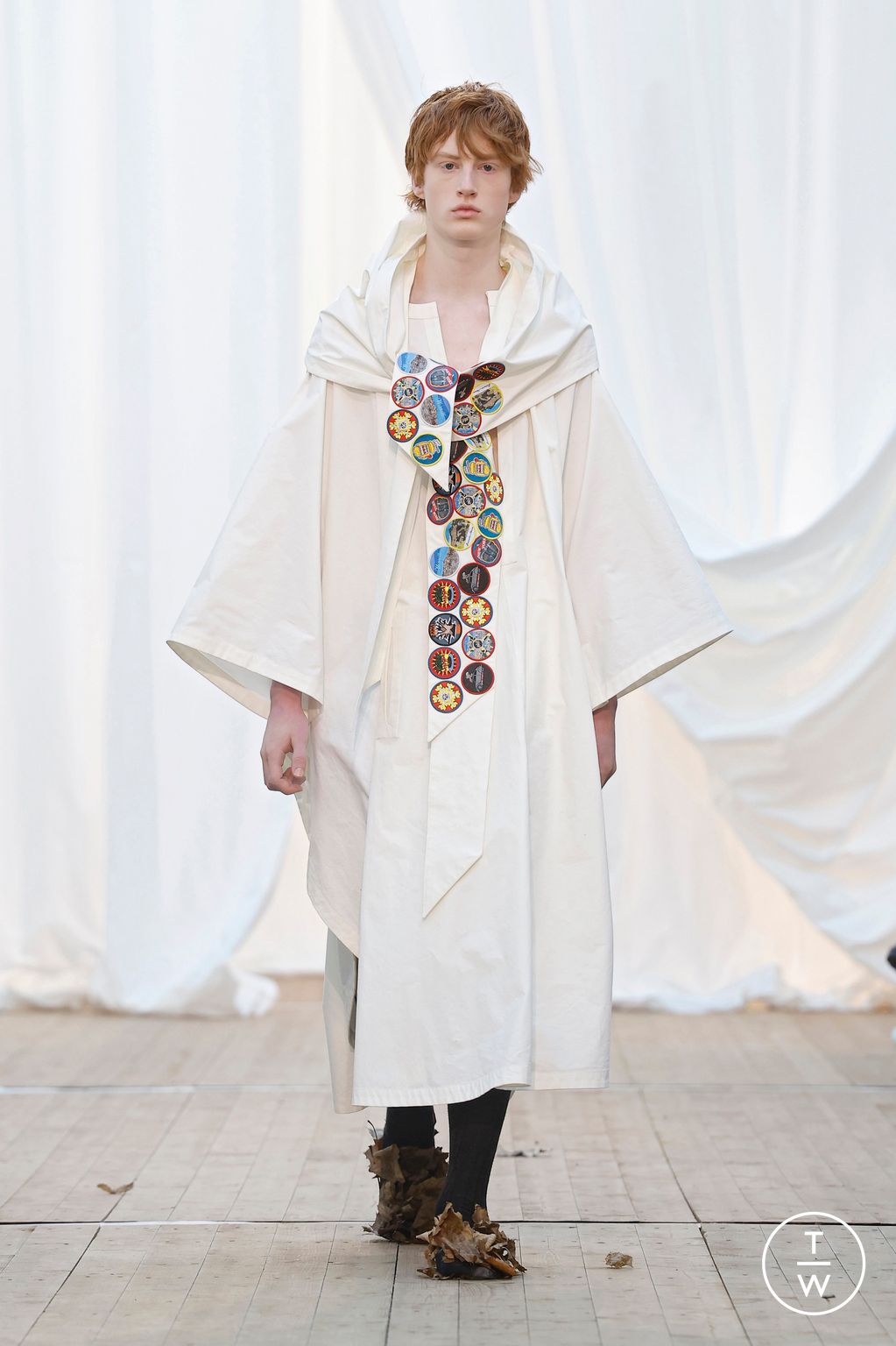 Fashion Week Paris Fall/Winter 2025 look 31 from the Bluemarble collection menswear