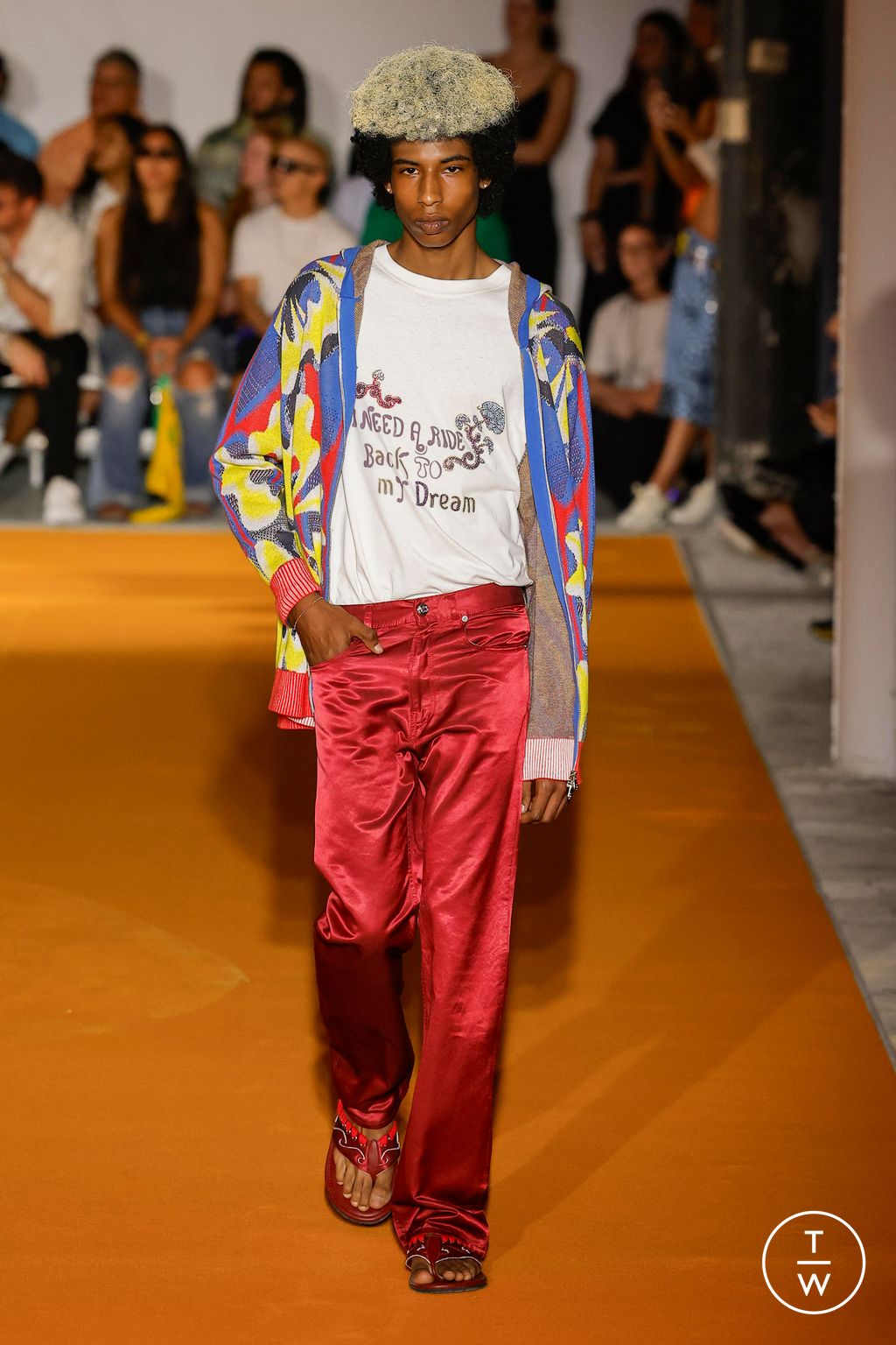 Fashion Week Paris Spring/Summer 2024 look 10 de la collection Bluemarble menswear
