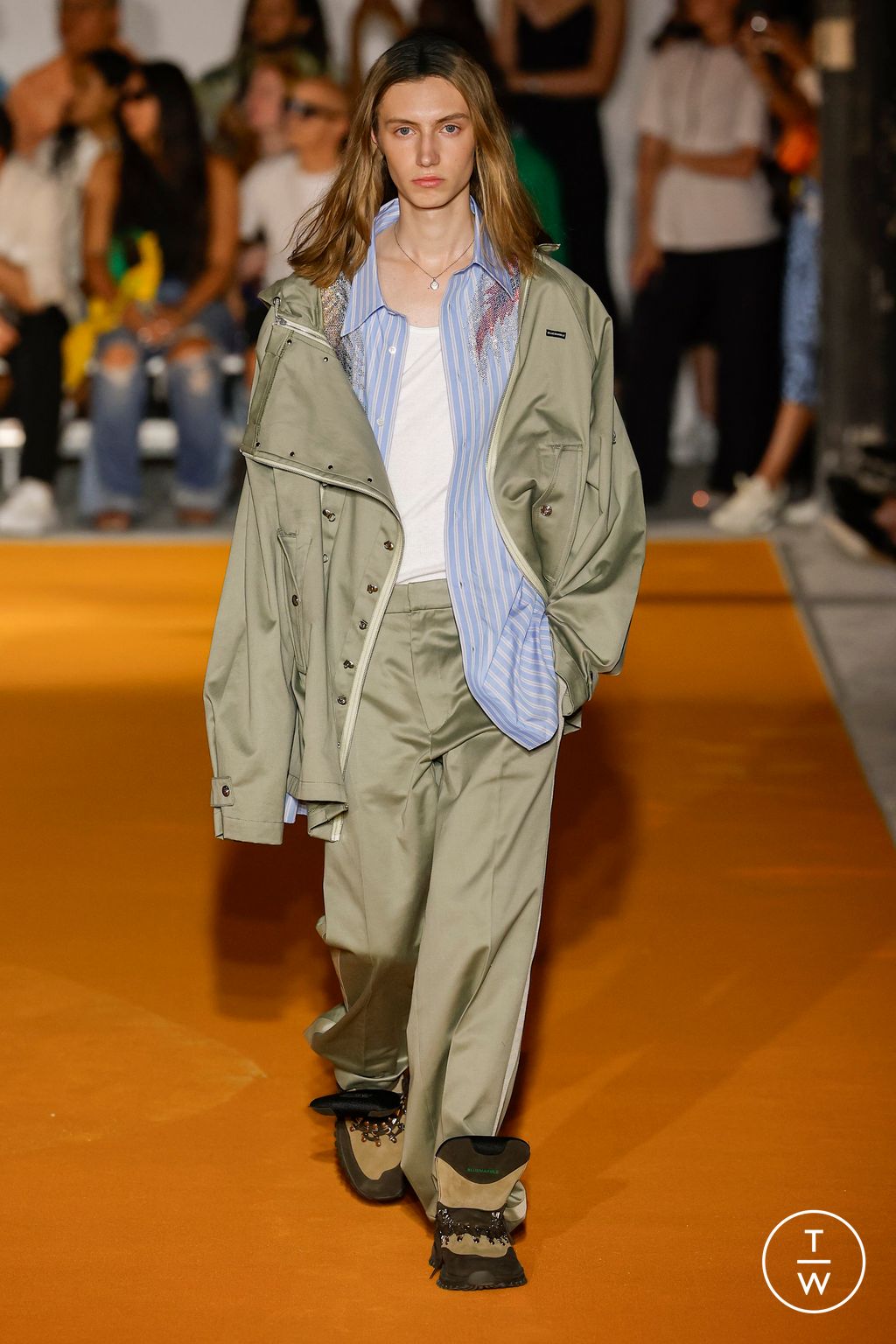 Fashion Week Paris Spring/Summer 2024 look 20 de la collection Bluemarble menswear