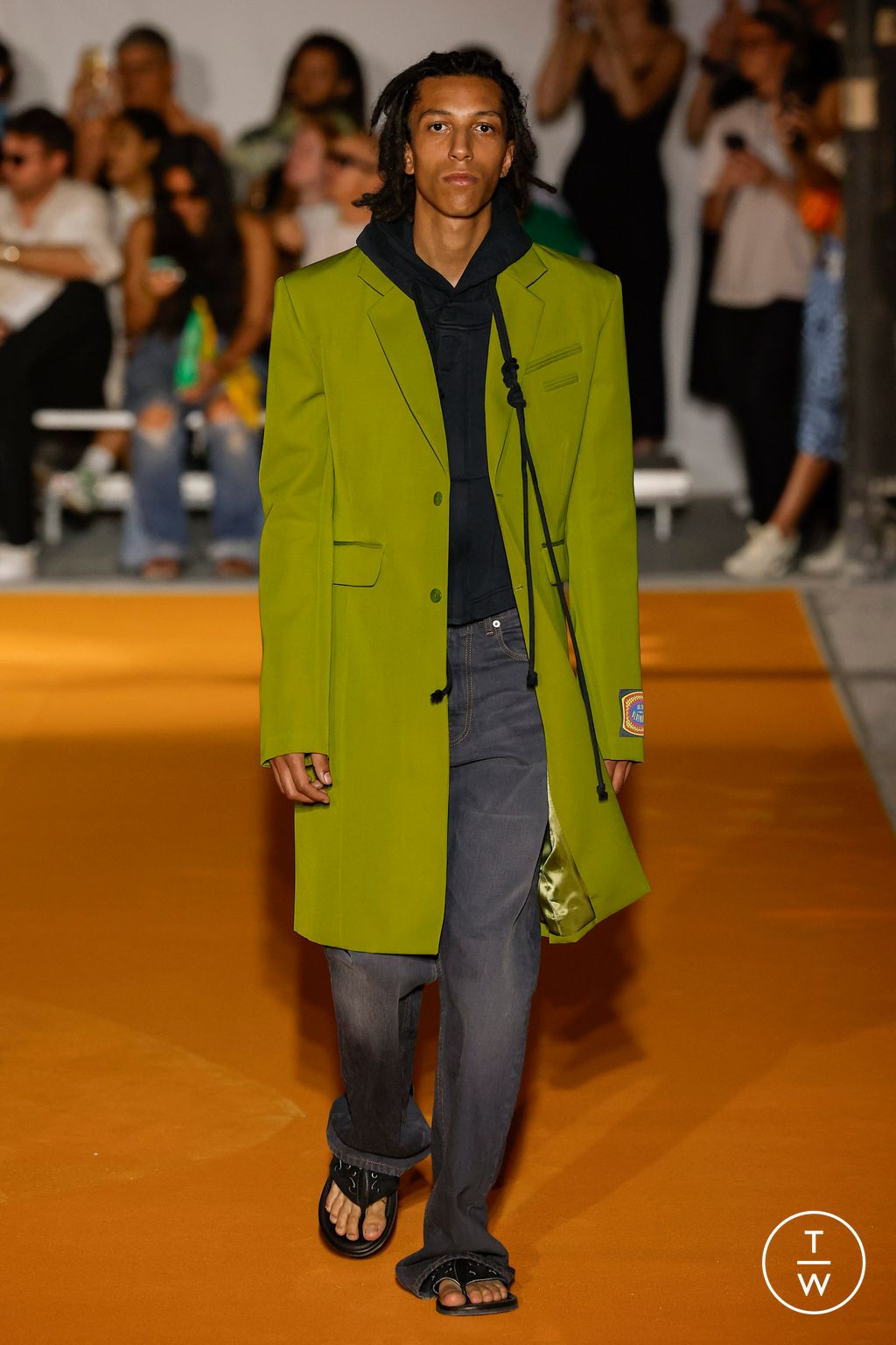 Fashion Week Paris Spring/Summer 2024 look 25 from the Bluemarble collection menswear