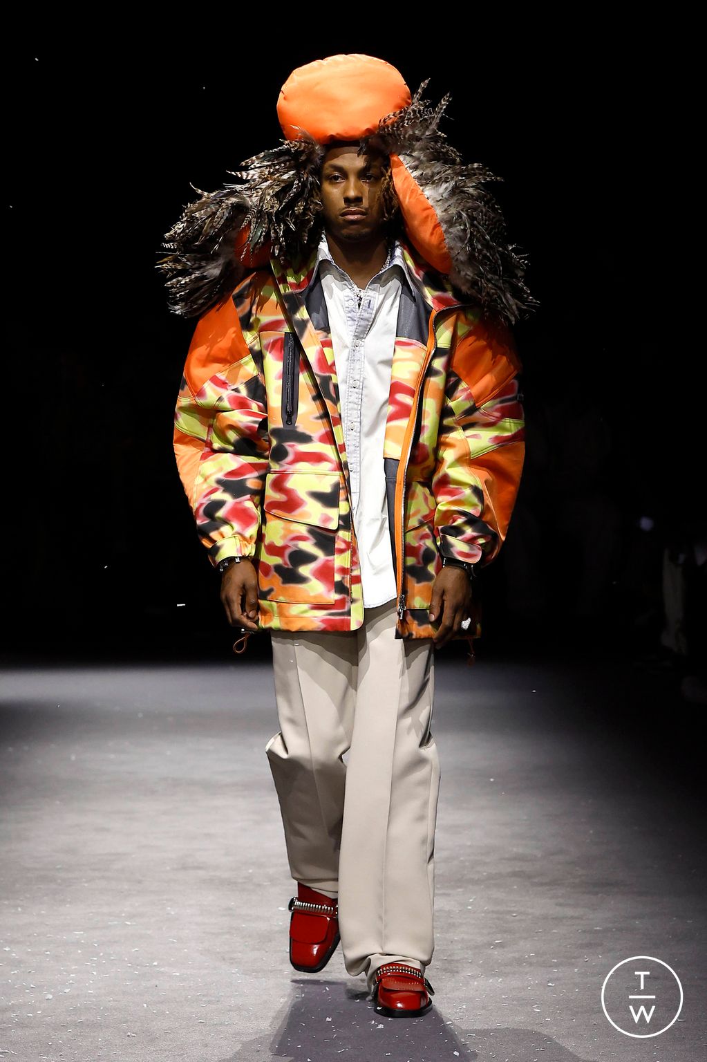 Fashion Week Paris Spring/Summer 2025 look 16 from the Bluemarble collection menswear