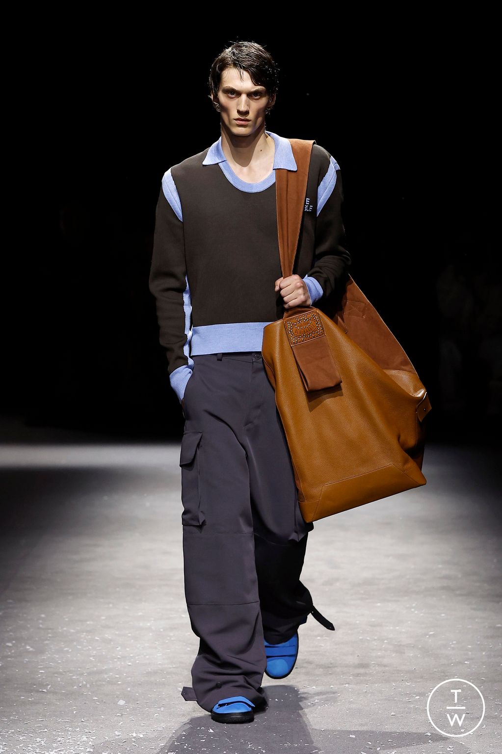 Fashion Week Paris Spring-Summer 2025 look 20 from the Bluemarble collection menswear