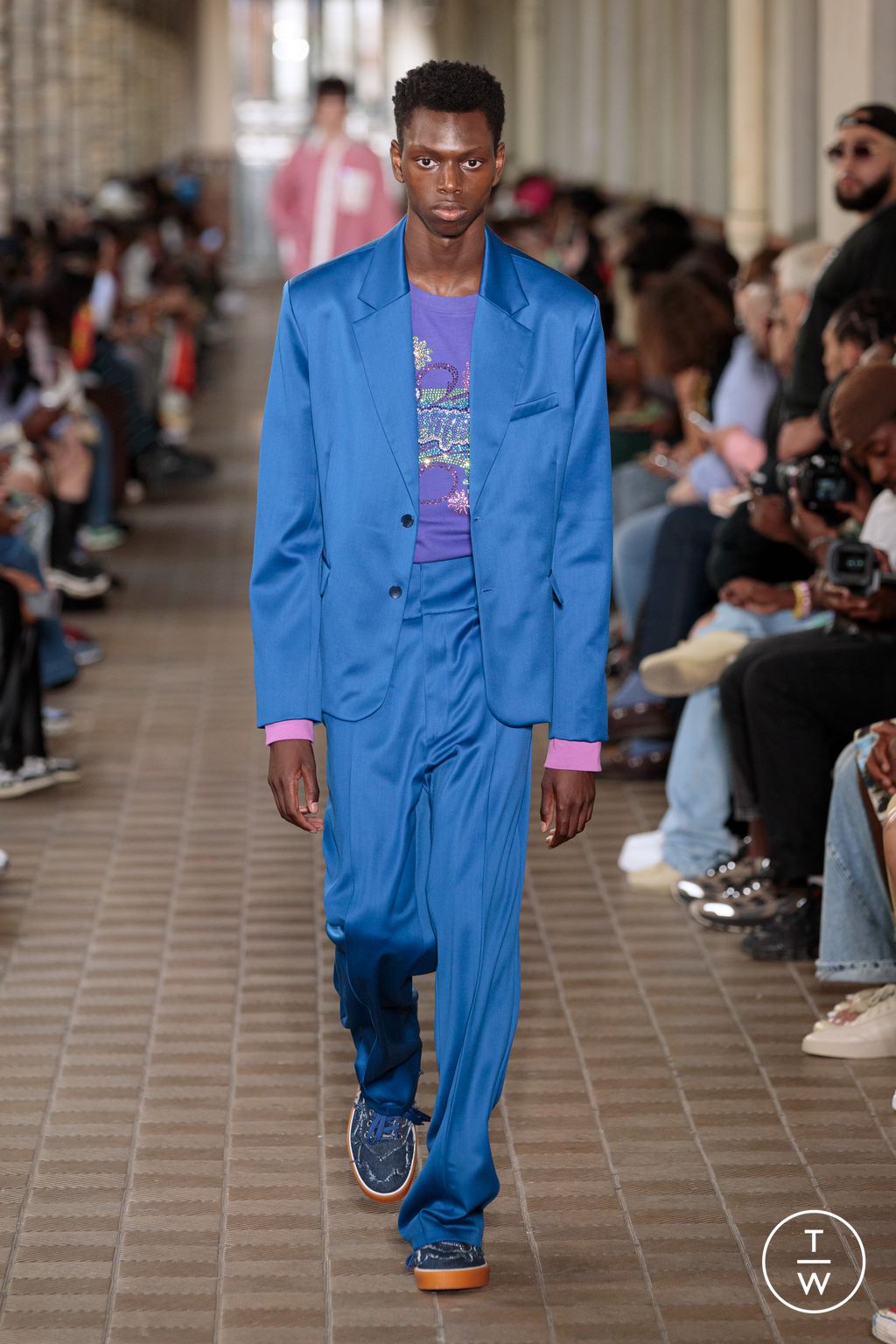 Fashion Week Paris Spring/Summer 2023 look 3 de la collection Bluemarble menswear