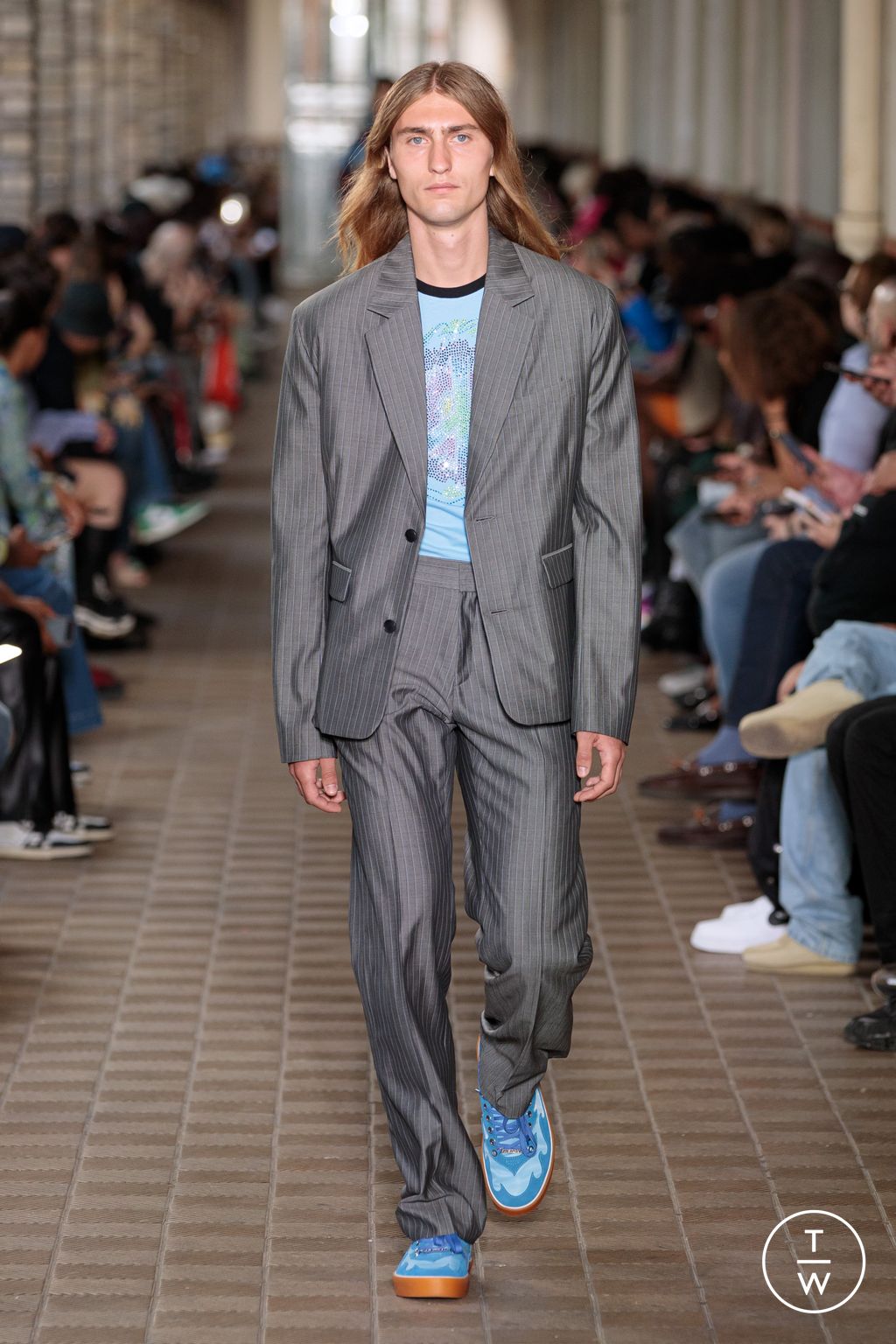 Fashion Week Paris Spring/Summer 2023 look 11 from the Bluemarble collection 男装