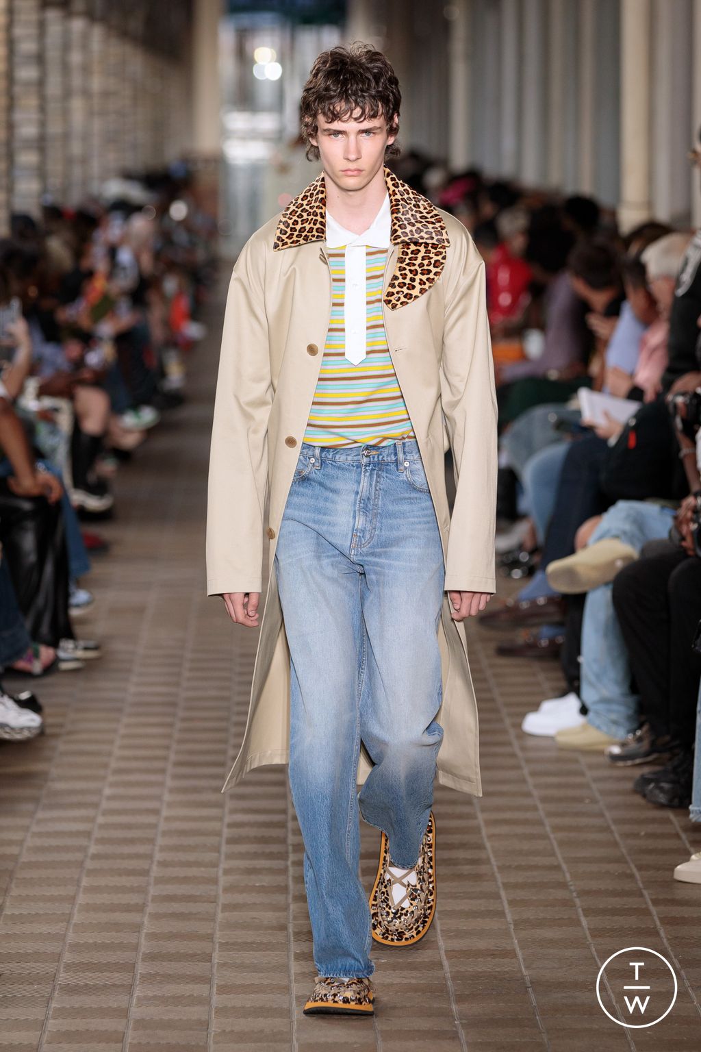 Fashion Week Paris Spring/Summer 2023 look 32 from the Bluemarble collection menswear