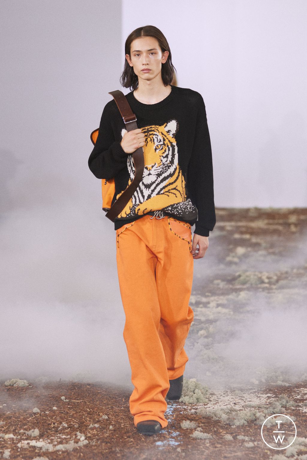 Fashion Week Paris Spring/Summer 2026 look 17 from the Bluemarble collection menswear