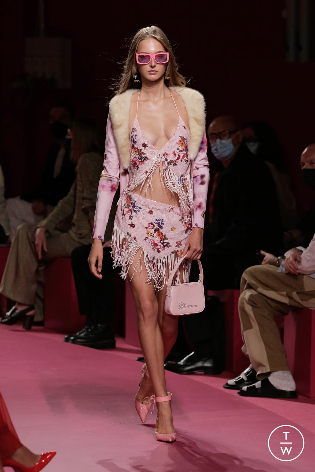 Fashion Week Milan Spring/Summer 2022 look 48 from the Blumarine collection 女装