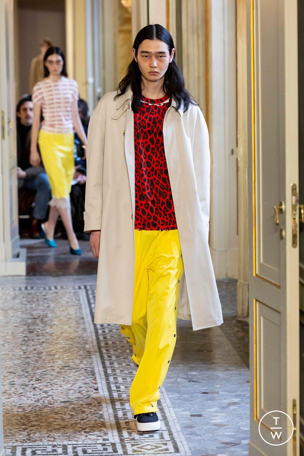Fashion Week Milan Fall/Winter 2024 look 17 de la collection Blumarine womenswear
