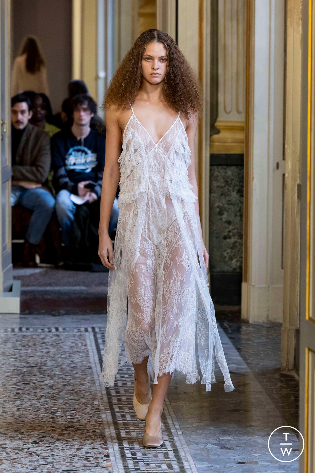 Fashion Week Milan Fall/Winter 2024 look 40 from the Blumarine collection womenswear