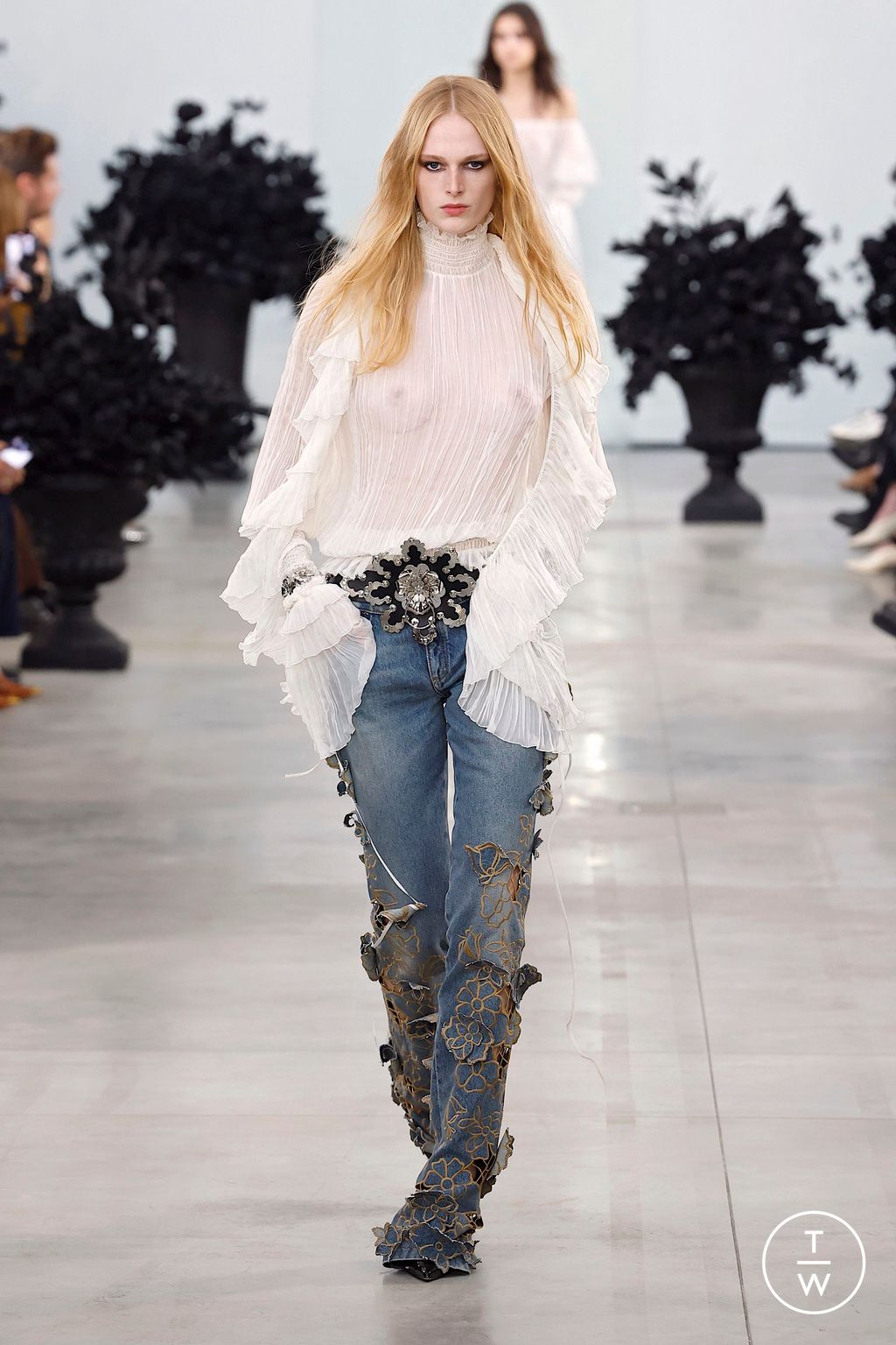 Fashion Week Milan Fall/Winter 2025 look 15 from the Blumarine collection womenswear
