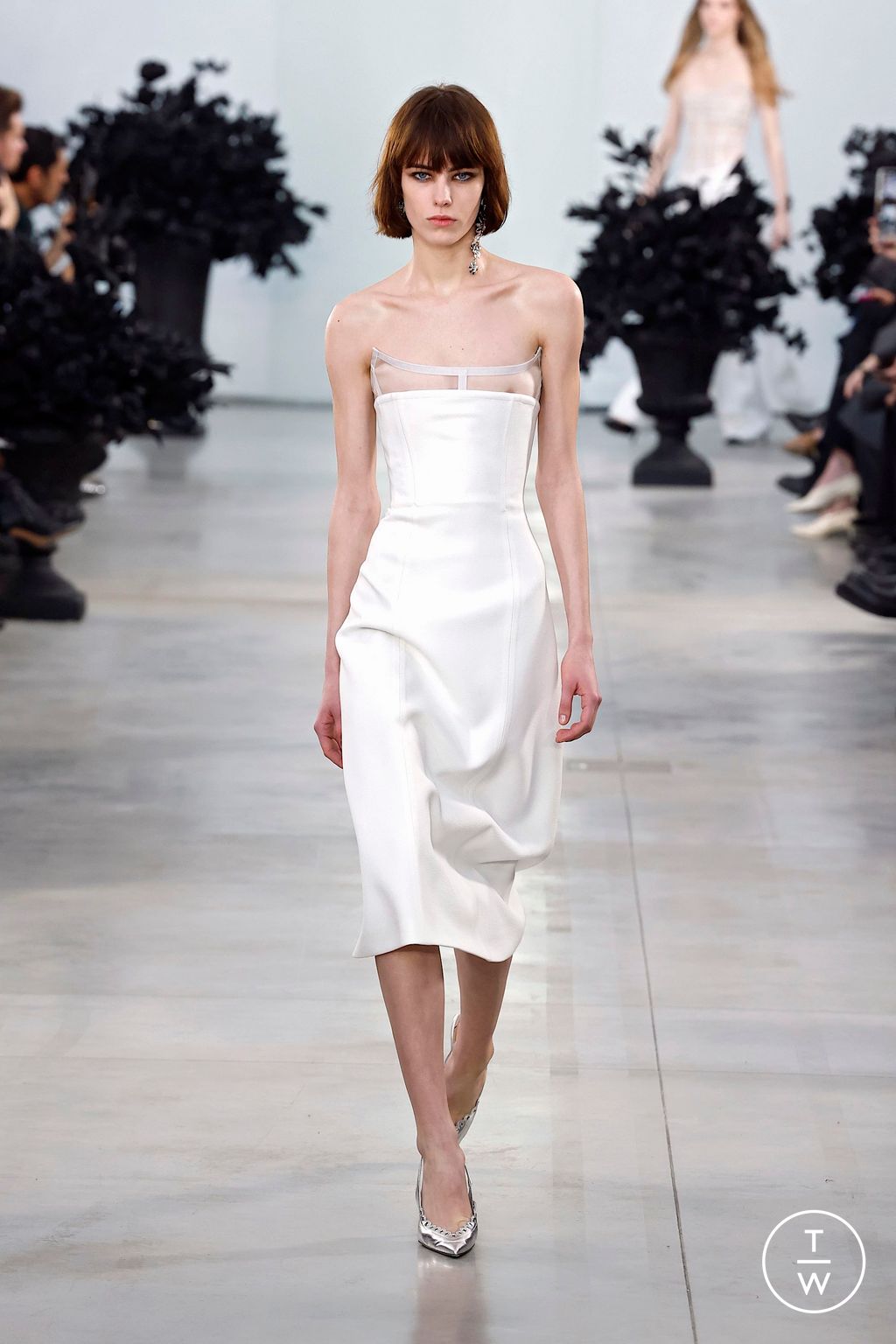 Fashion Week Milan Fall/Winter 2025 look 43 de la collection Blumarine womenswear