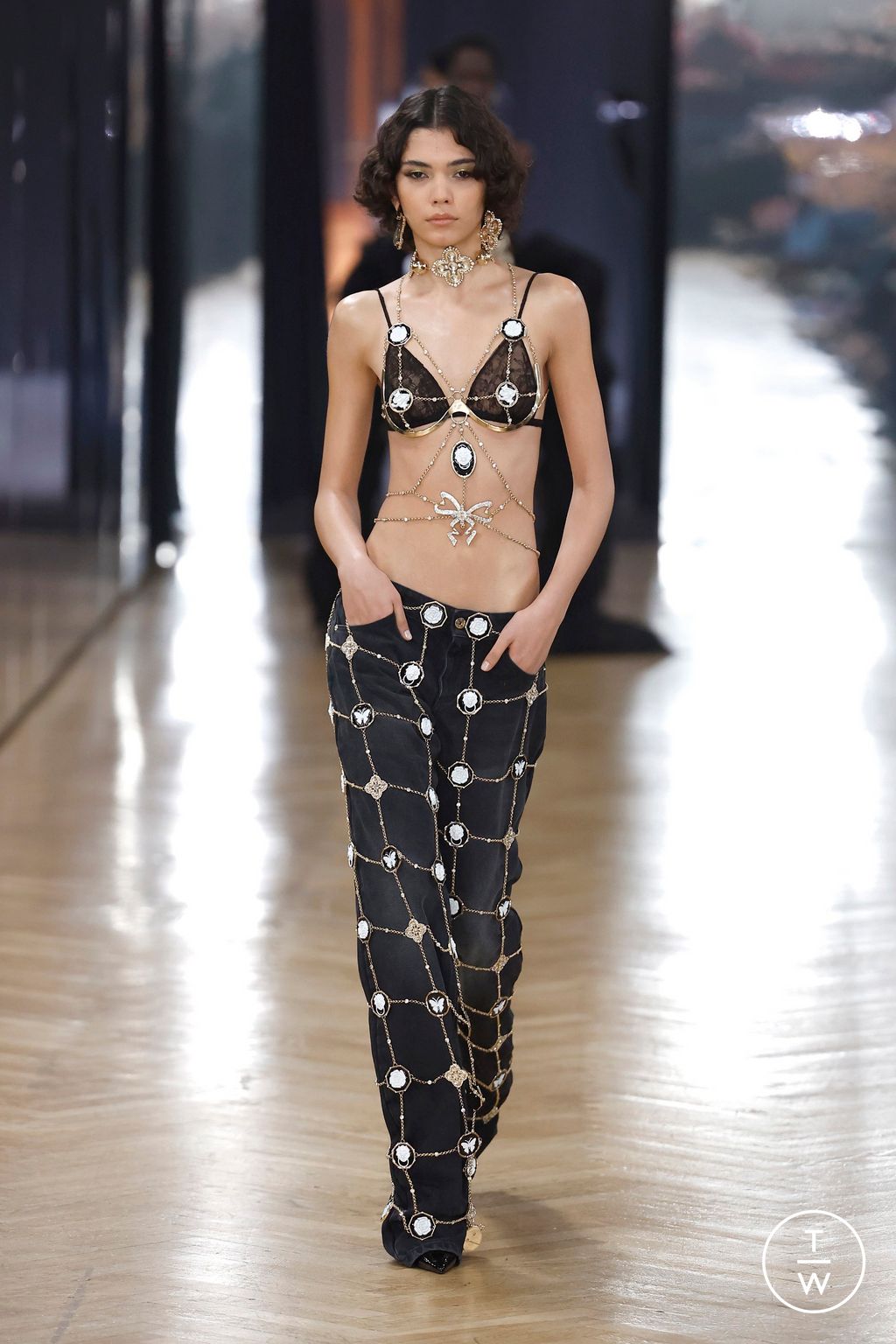 Fashion Week Milan Fall/Winter 2026 look 32 de la collection Blumarine womenswear