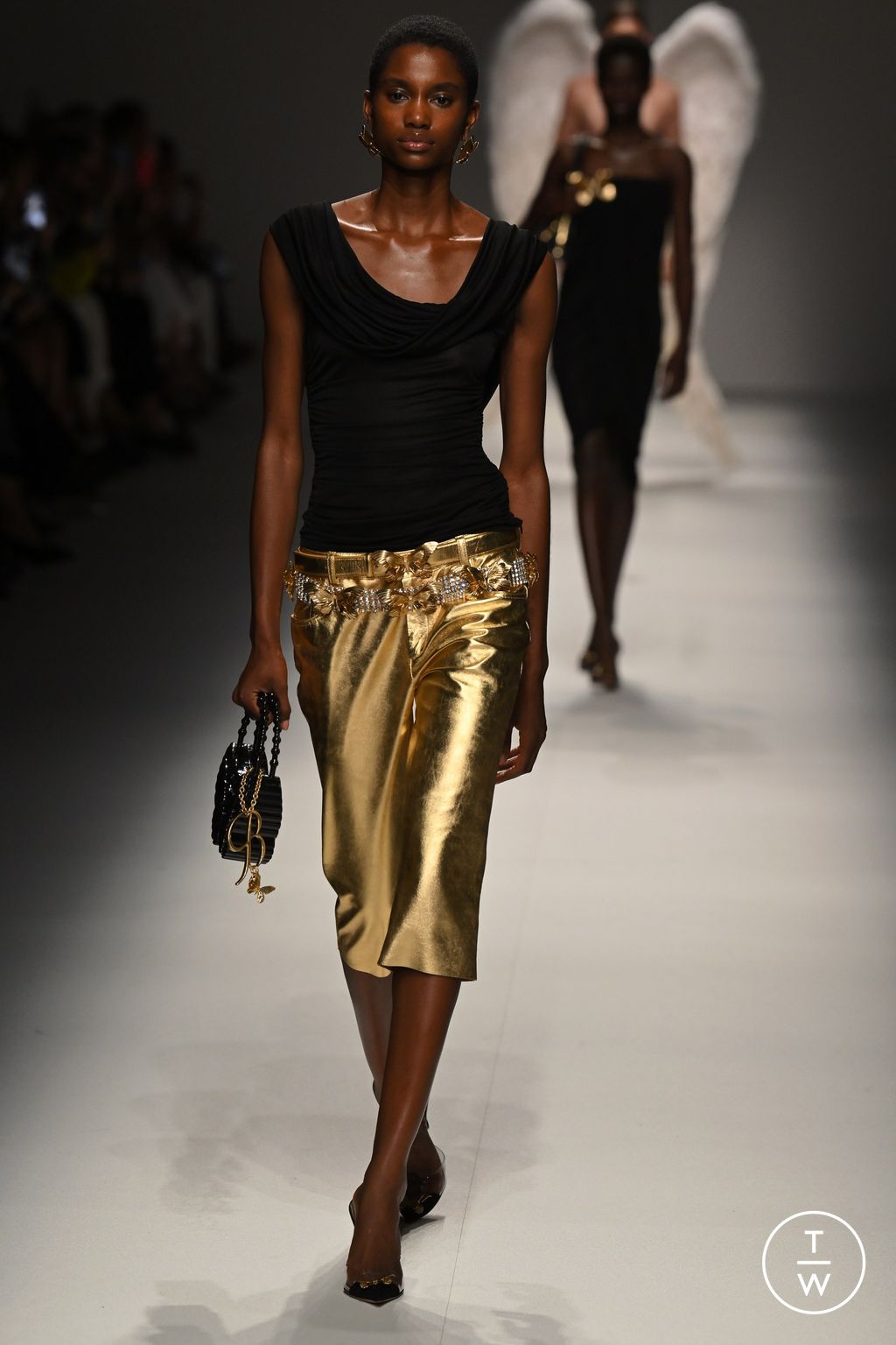 Fashion Week Milan Spring/Summer 2024 look 6 de la collection Blumarine womenswear