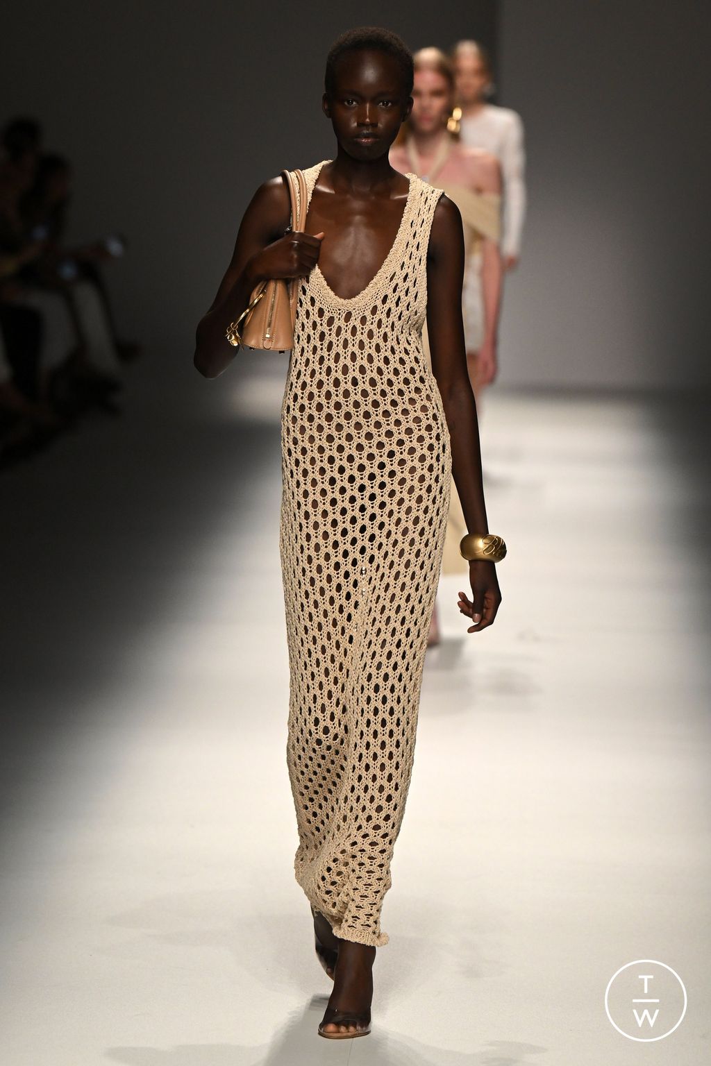 Fashion Week Milan Spring/Summer 2024 look 22 de la collection Blumarine womenswear