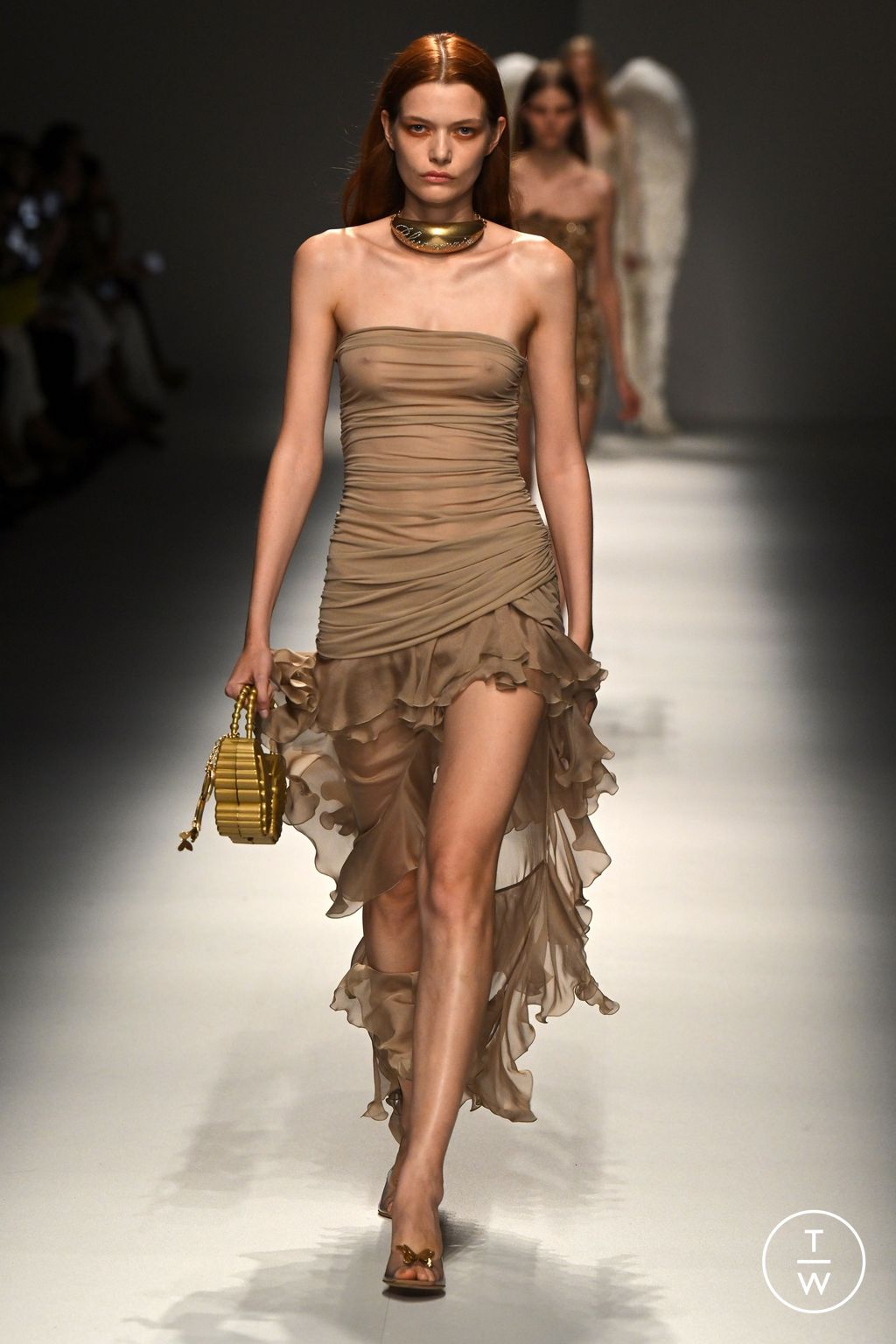 Fashion Week Milan Spring/Summer 2024 look 28 from the Blumarine collection 女装