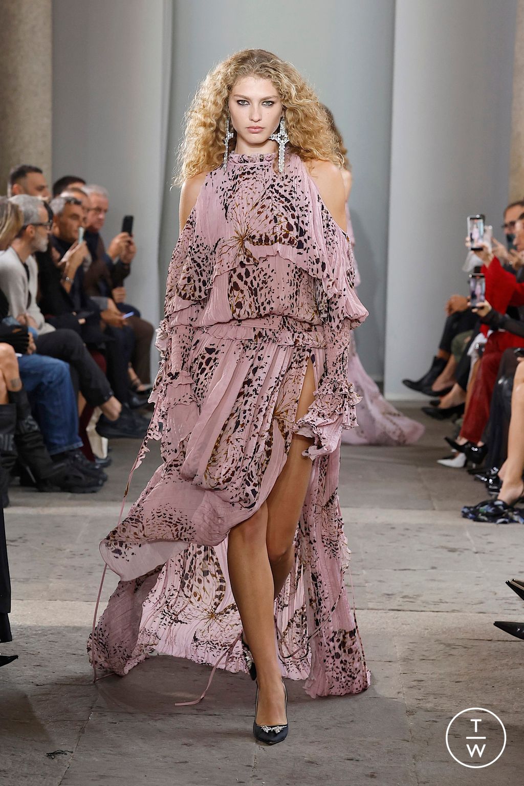 Fashion Week Milan Spring/Summer 2026 look 2 from the Blumarine collection womenswear