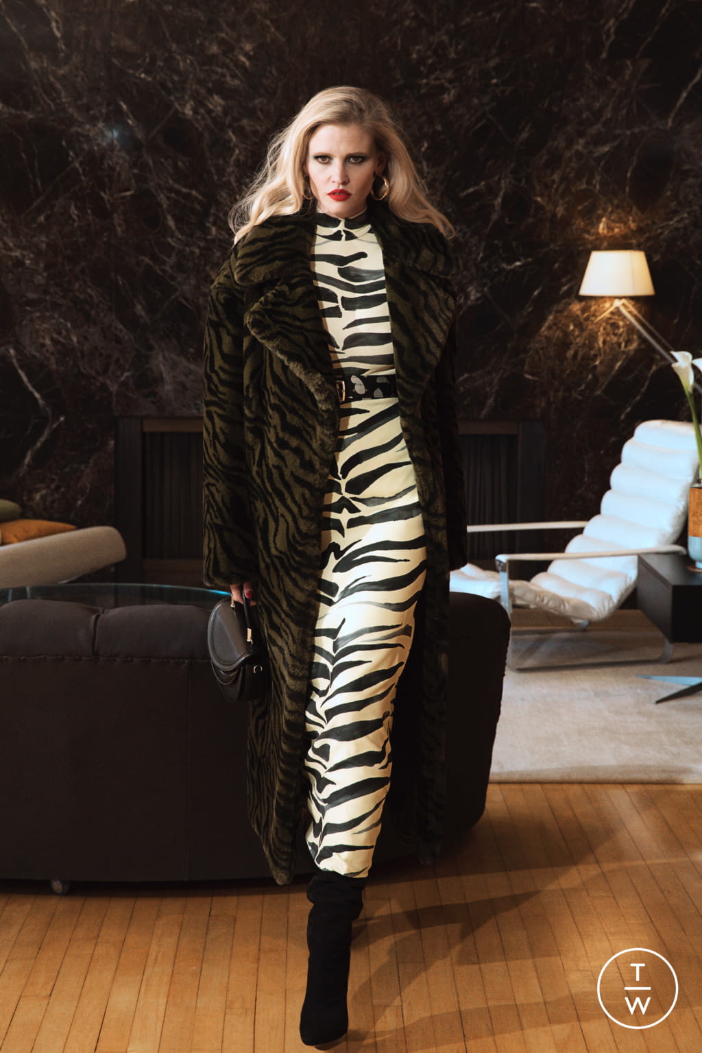 Fashion Week New York Resort 2022 look 19 de la collection Brandon Maxwell womenswear