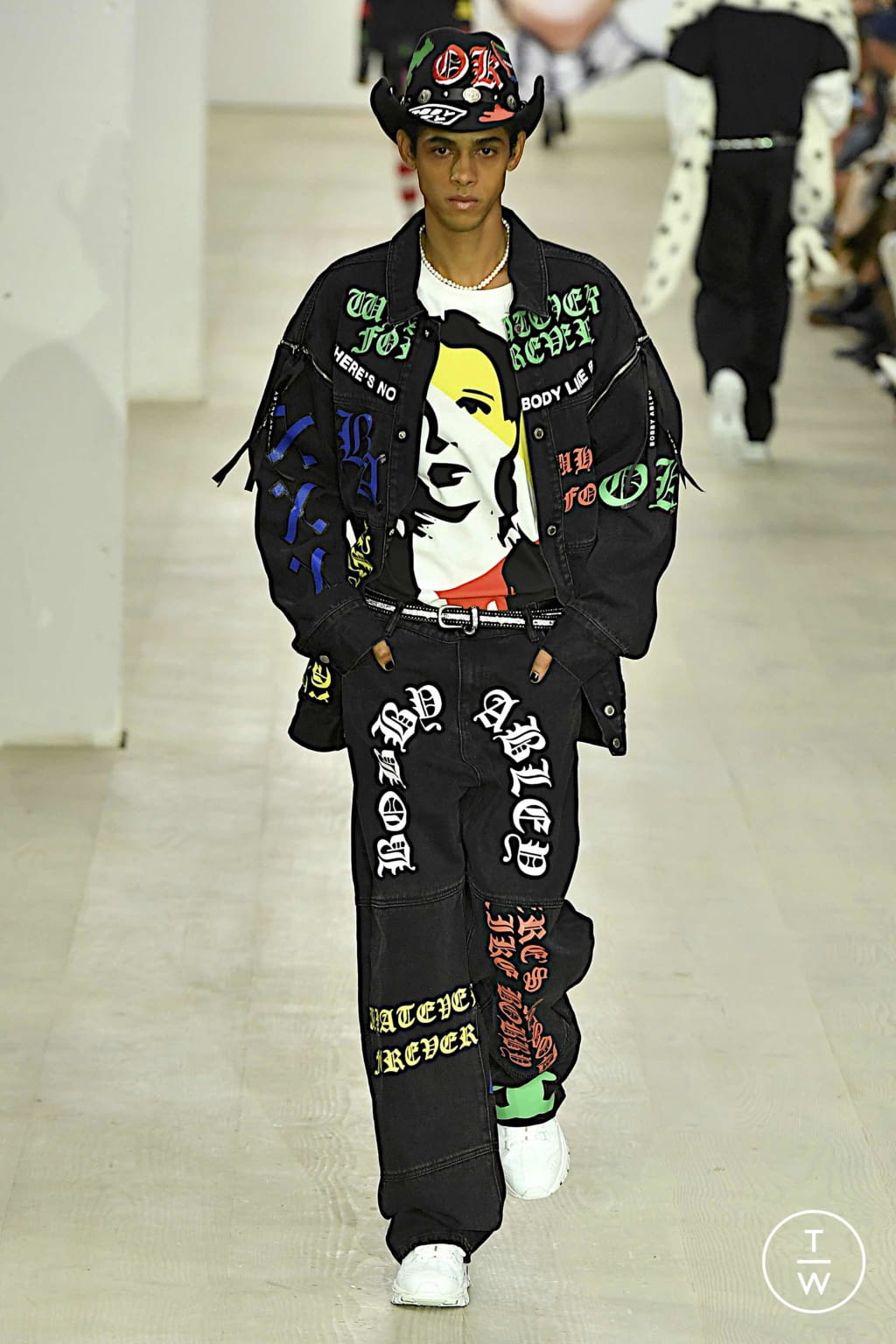 Fashion Week London Spring/Summer 2020 look 28 from the Bobby Abley collection womenswear