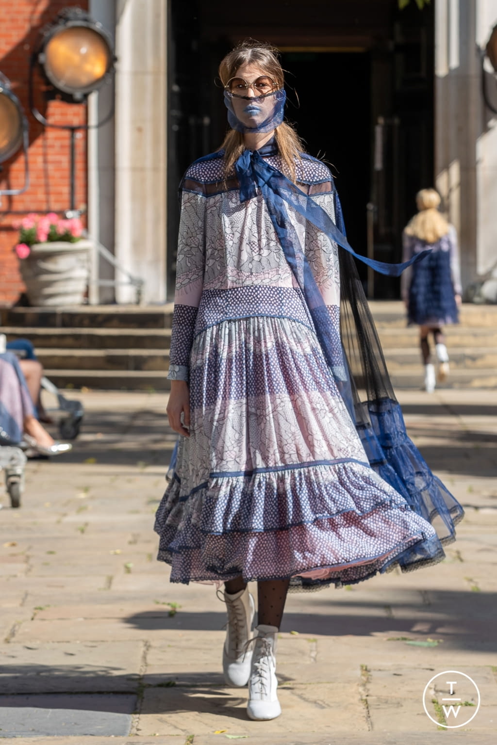 Fashion Week London Spring/Summer 2021 look 18 de la collection Bora Aksu womenswear