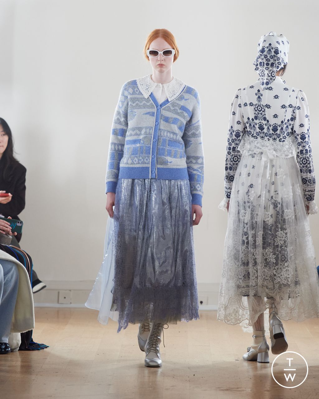 Fashion Week London Fall/Winter 2024 look 24 de la collection Bora Aksu womenswear