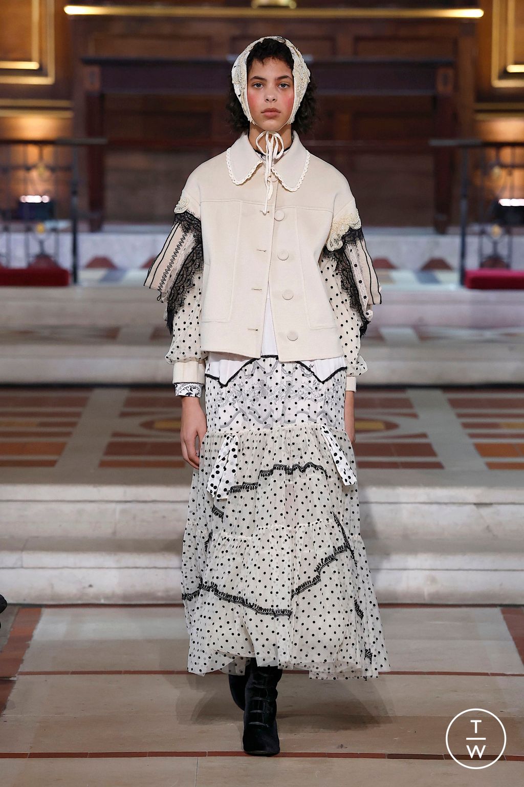 Fashion Week London Fall/Winter 2025 look 10 from the Bora Aksu collection womenswear