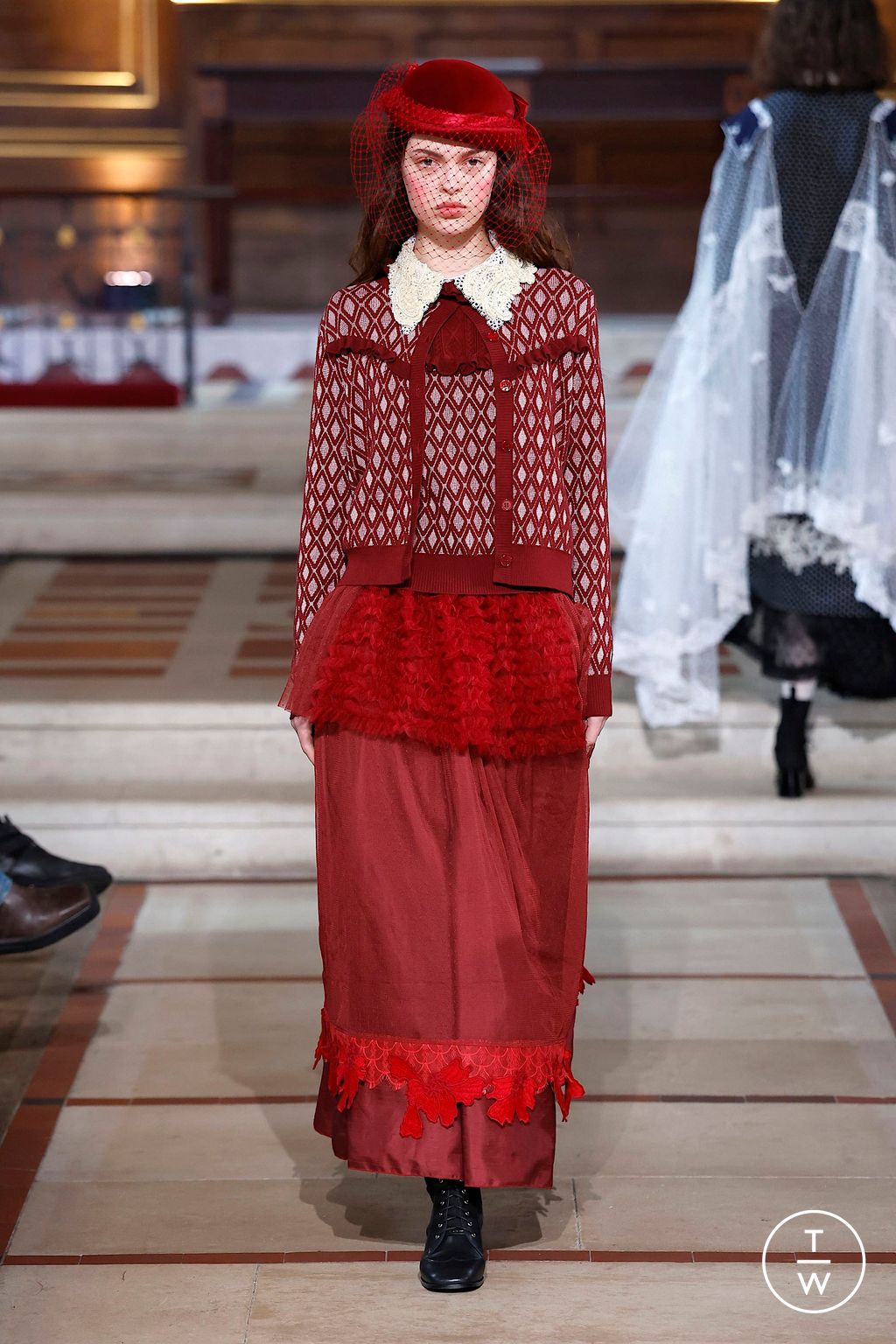 Fashion Week London Fall/Winter 2025 look 21 from the Bora Aksu collection womenswear