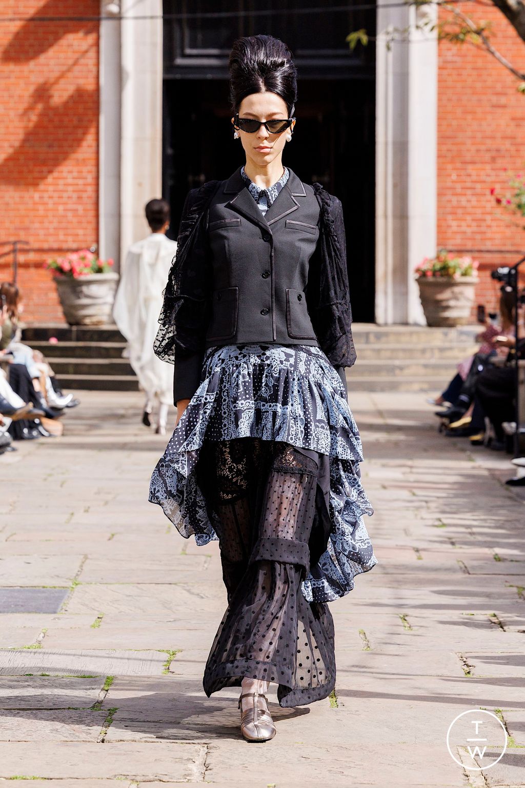 Fashion Week London Spring/Summer 2025 look 8 from the Bora Aksu collection womenswear