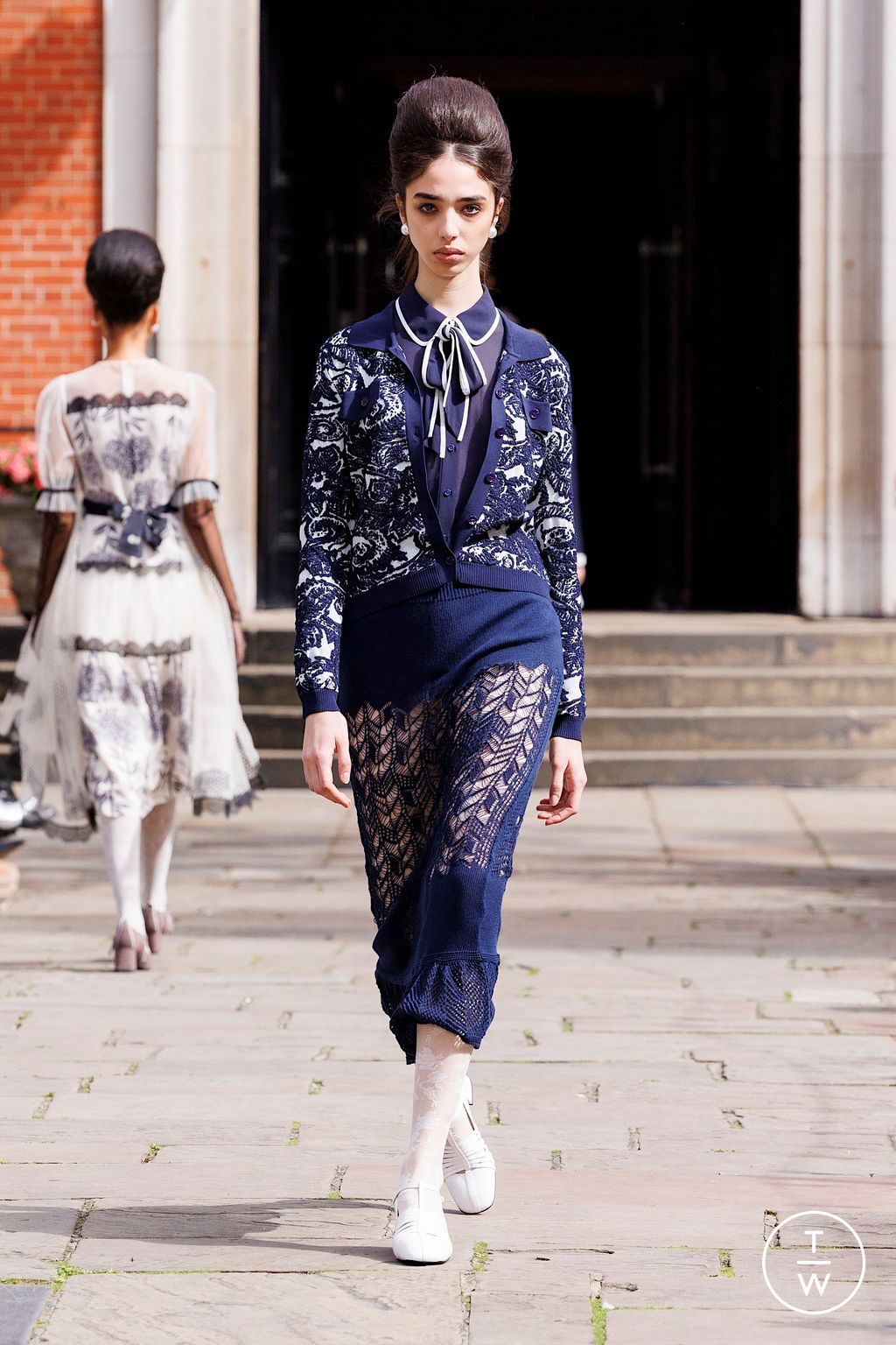 Fashion Week London Spring/Summer 2025 look 10 from the Bora Aksu collection womenswear